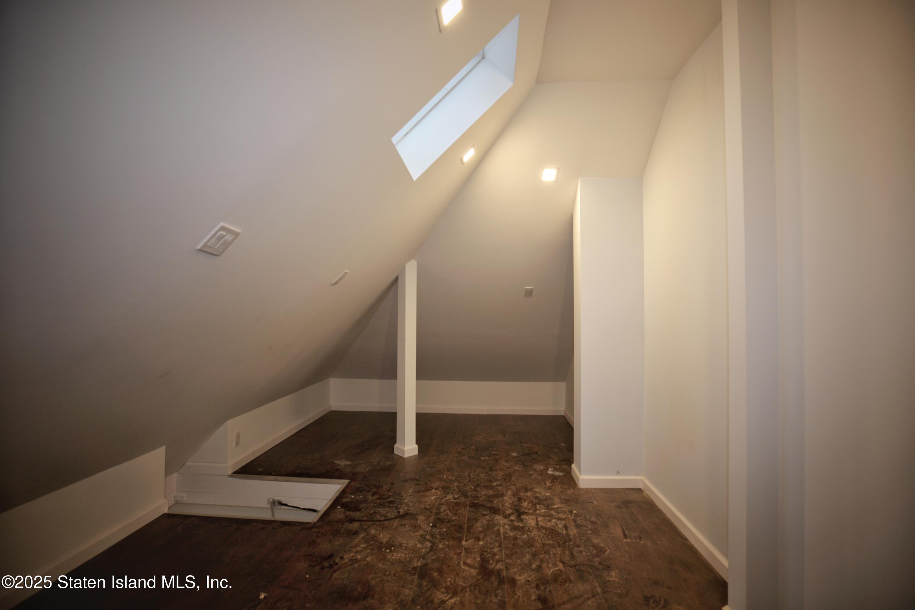 11 Father Capodanno Boulevard, Staten Island, NY, 10305 image 20