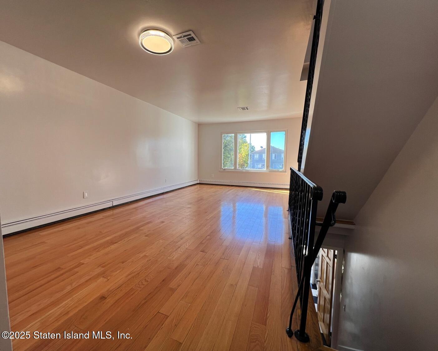 507 Buel Avenue Image 4