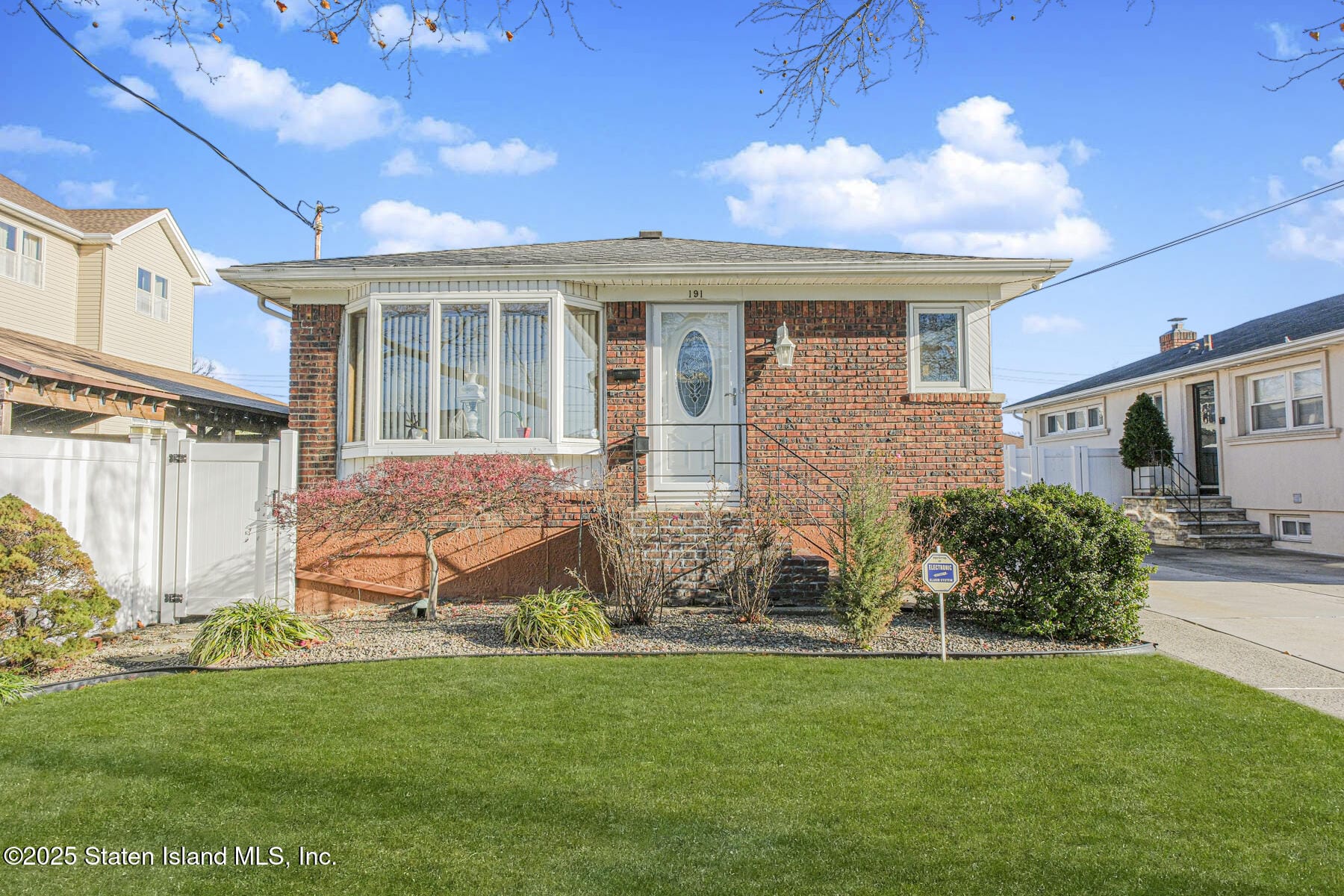 191 Hull Avenue, Staten Island, NY, 10306