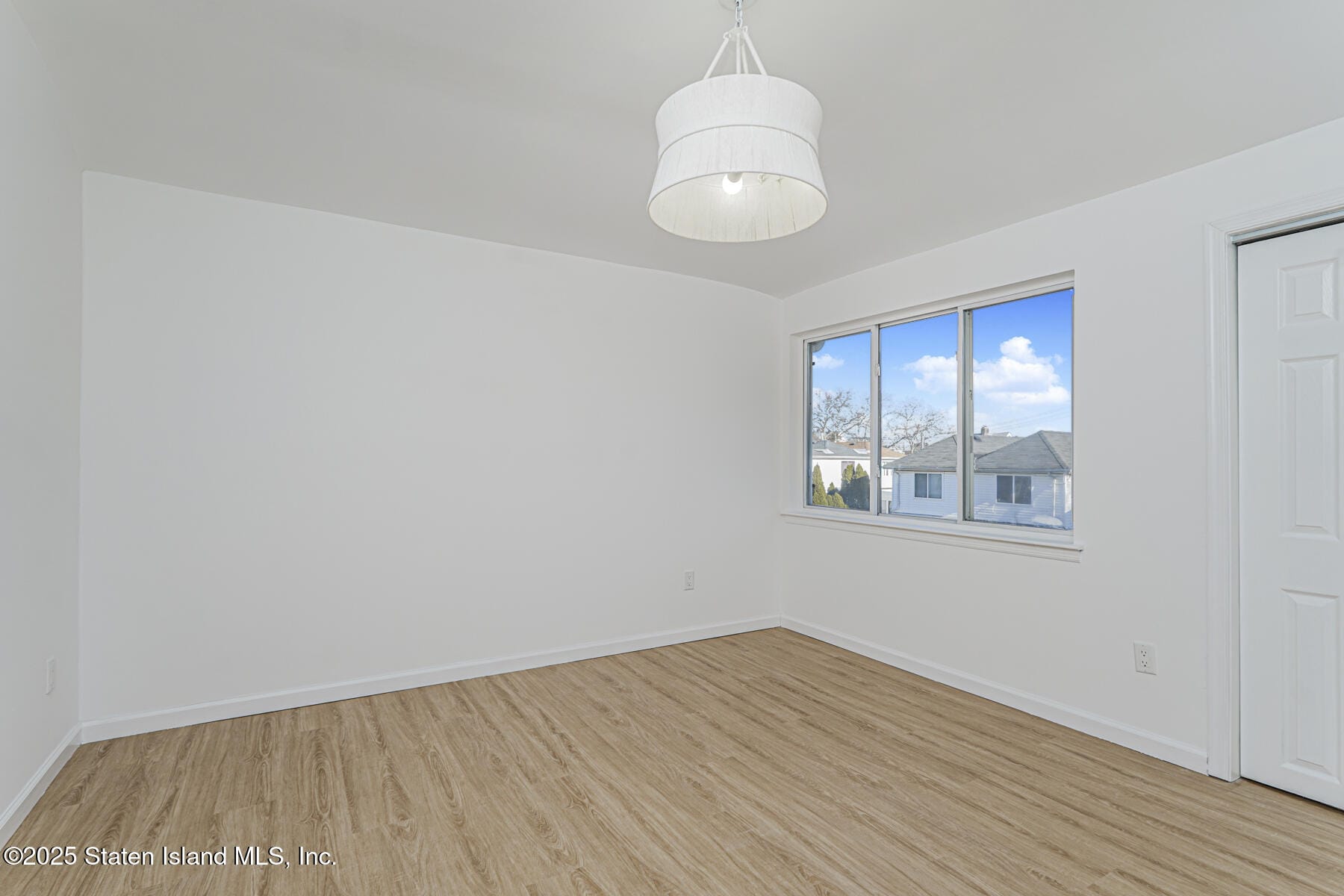 293 Wingham Street, Staten Island, NY, 10305 image 24