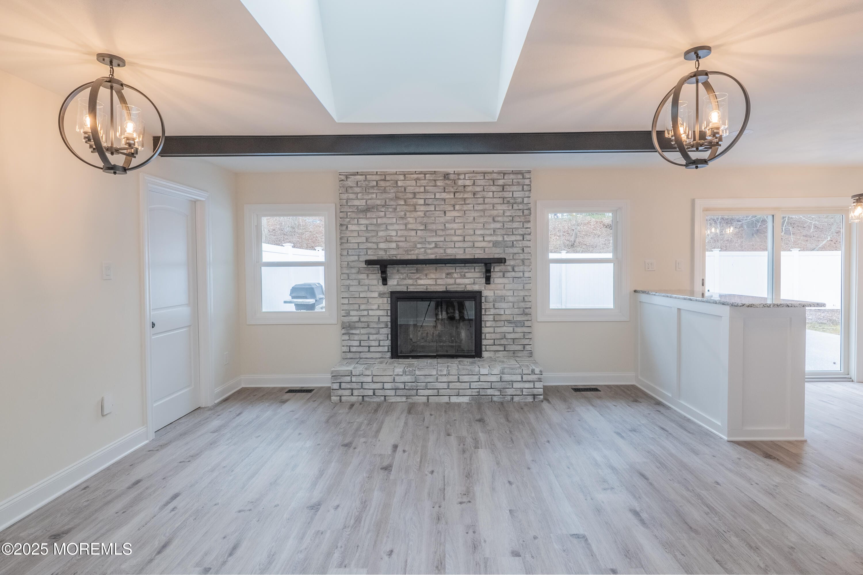 42 Livingston Lane Image 5