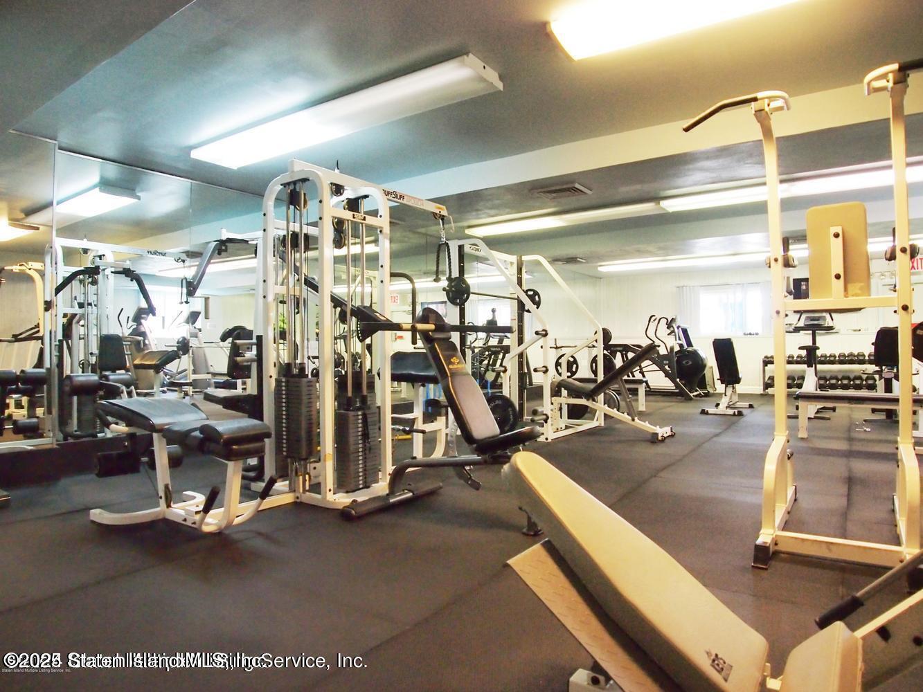 139 Commodore Drive, Staten Island, NY, 10309 image 33