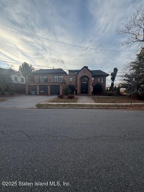 124 Bertha Place Image 3