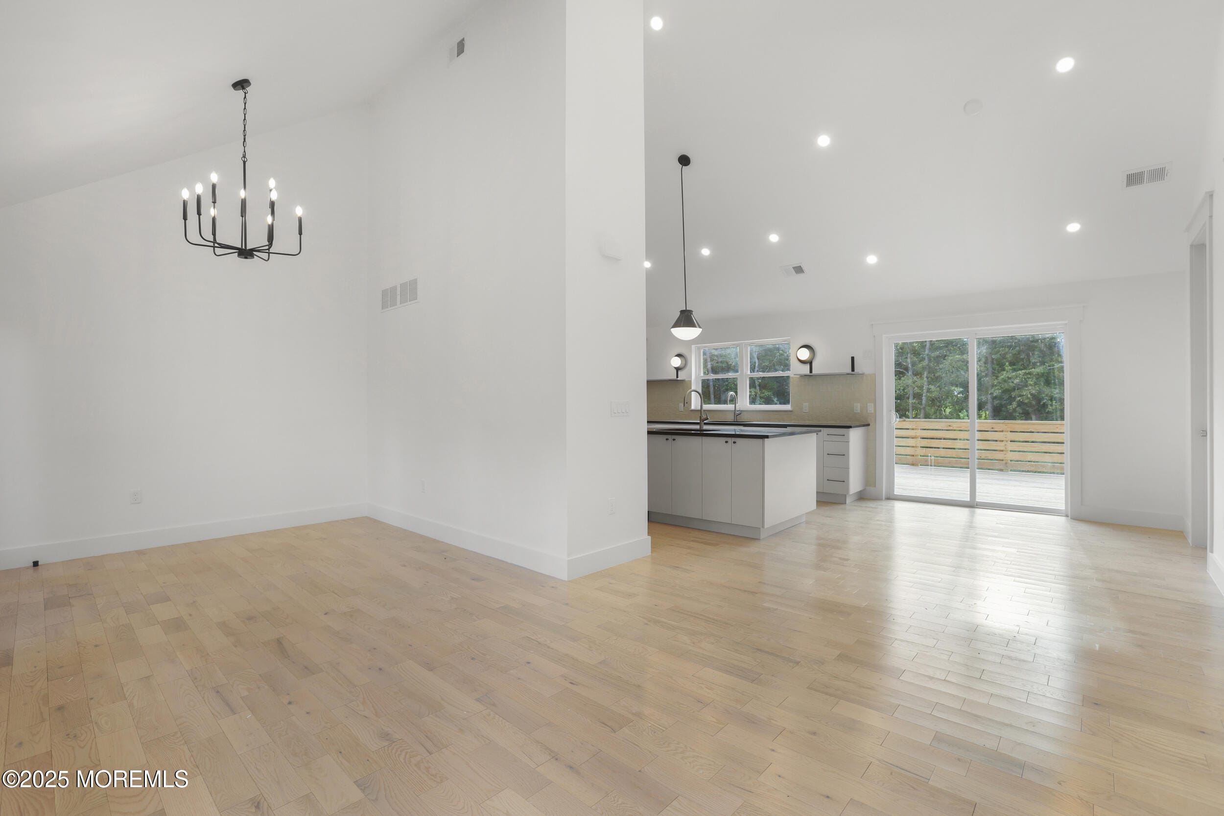 1405 Ridge Avenue Image 2