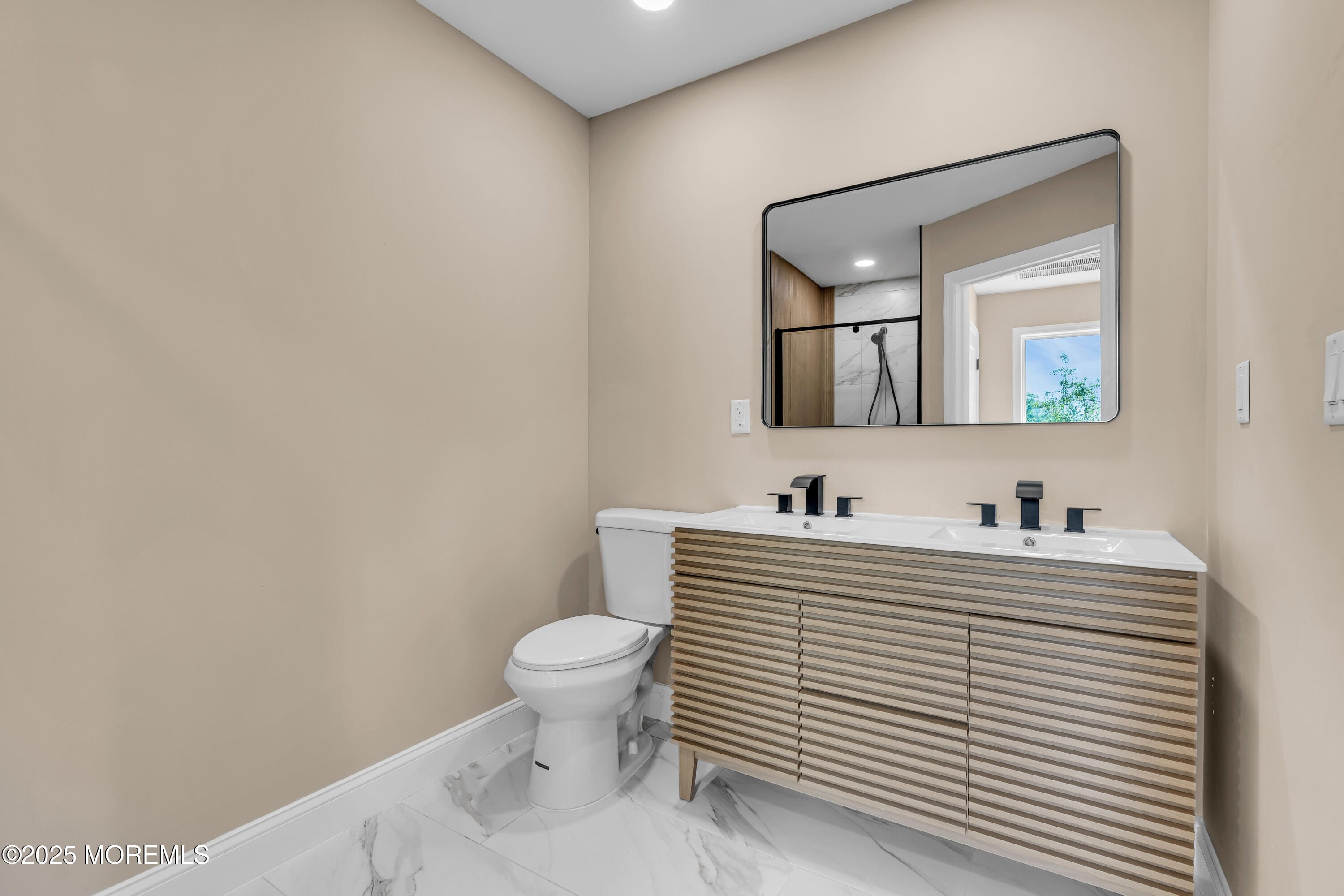 7 Tiger Lilly Court, Sayreville, NJ, 08872 image 20