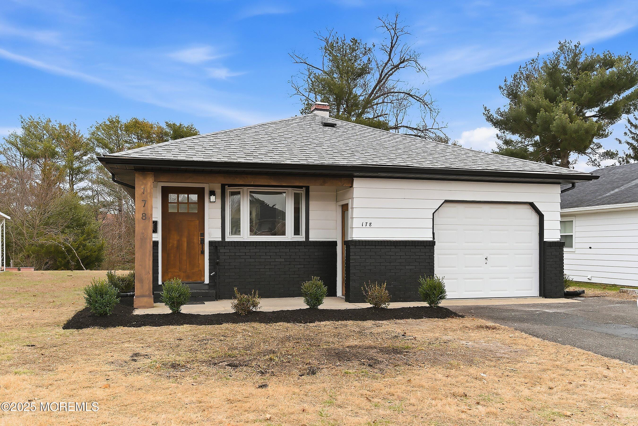 178 Charlotteville Drive Image 2