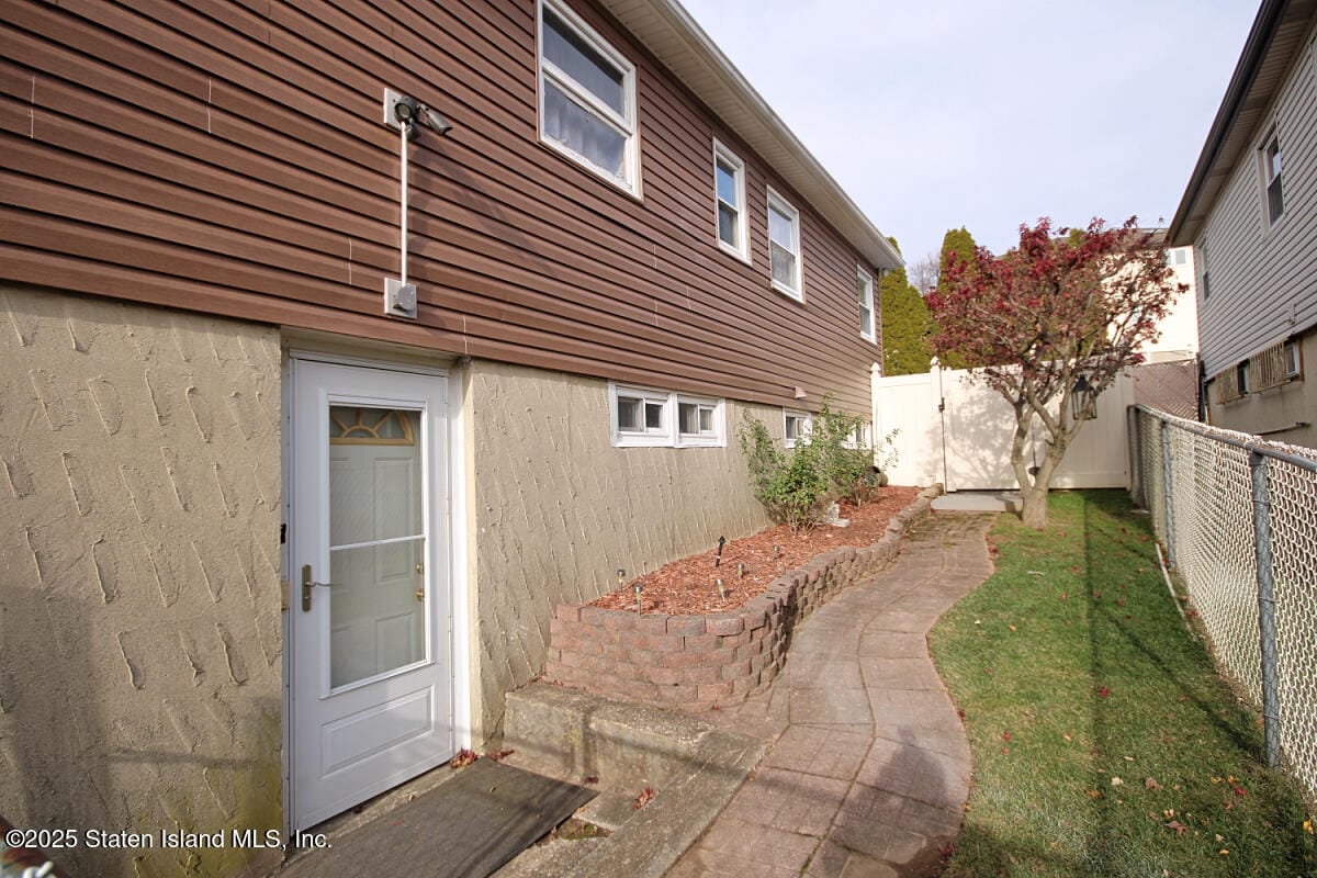 916 Bard Avenue, Staten Island, NY, 10301 image 22