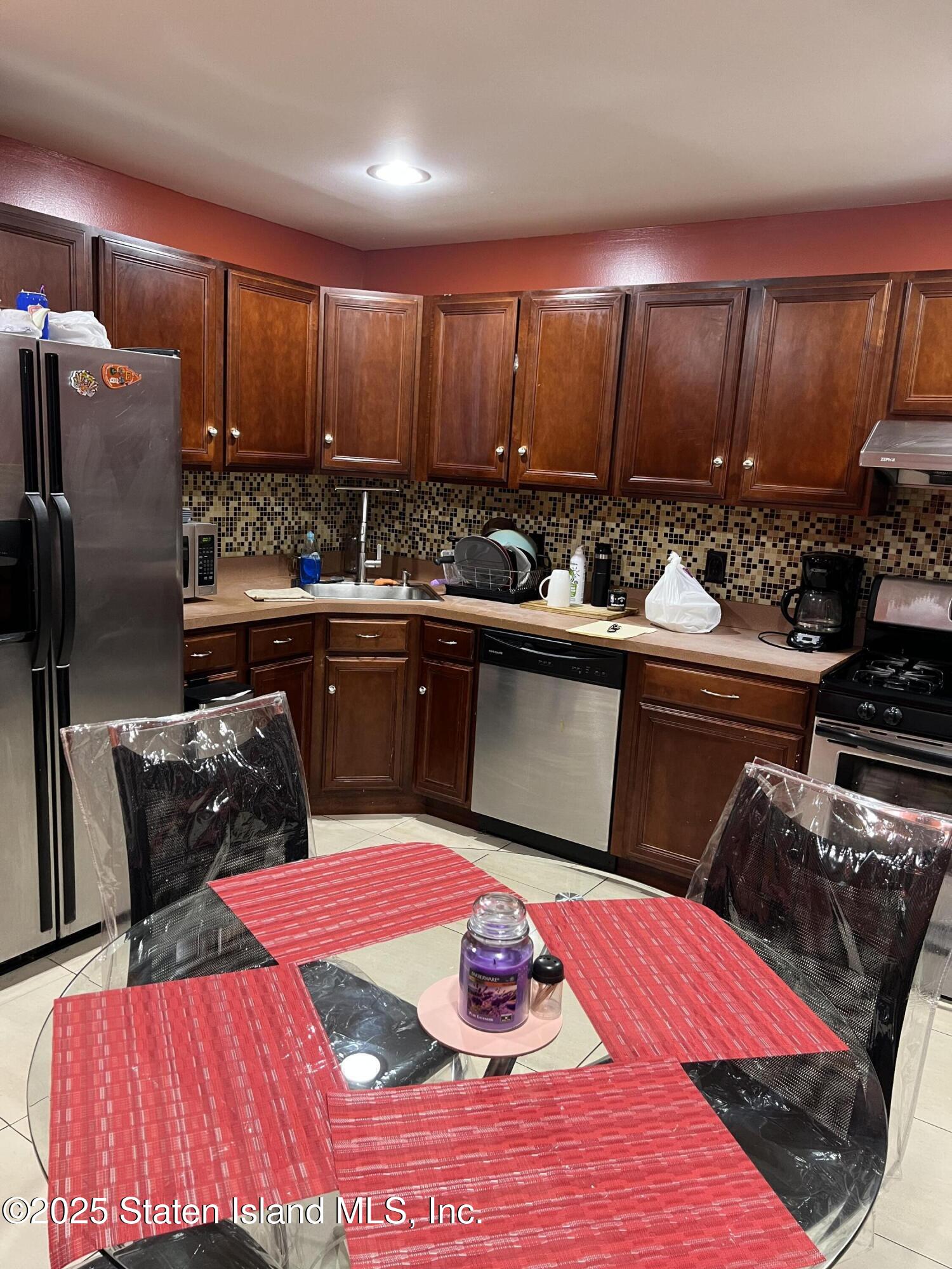 256 Maple Parkway, Staten Island, NY, 10303 image 11