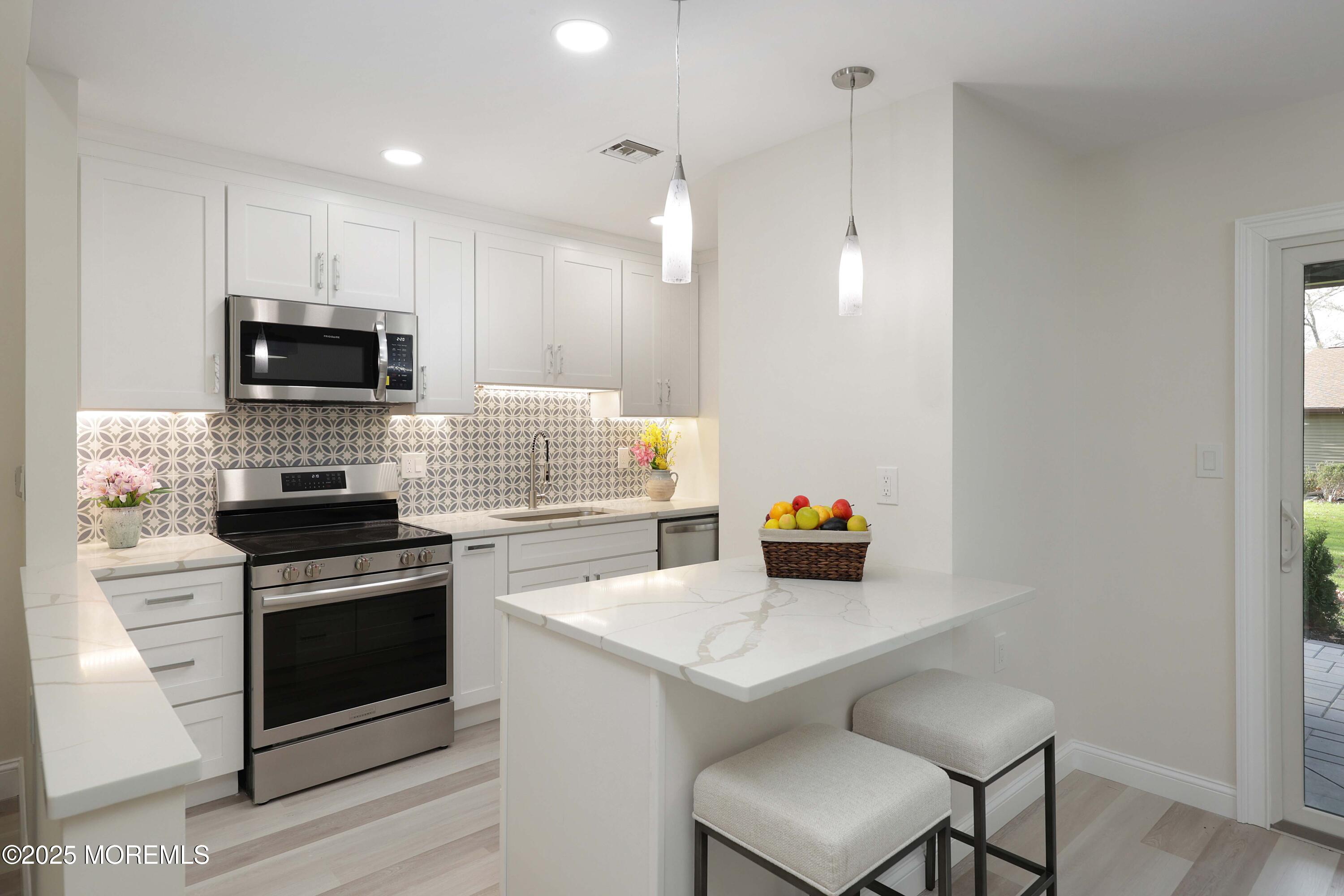 3 Auburn Court, Red Bank, NJ, 07701 image 15