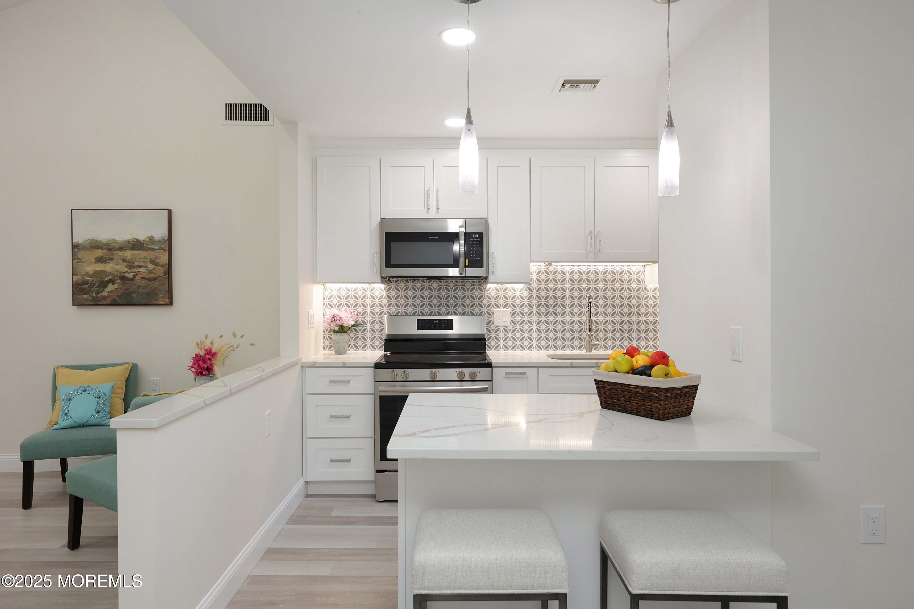 3 Auburn Court, Red Bank, NJ, 07701 image 16