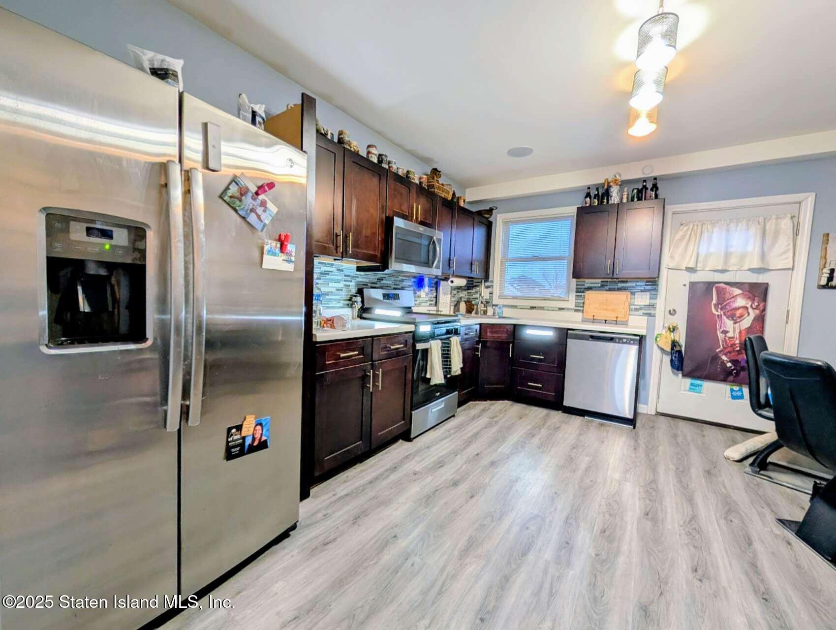 1168 Mason Avenue Image 3