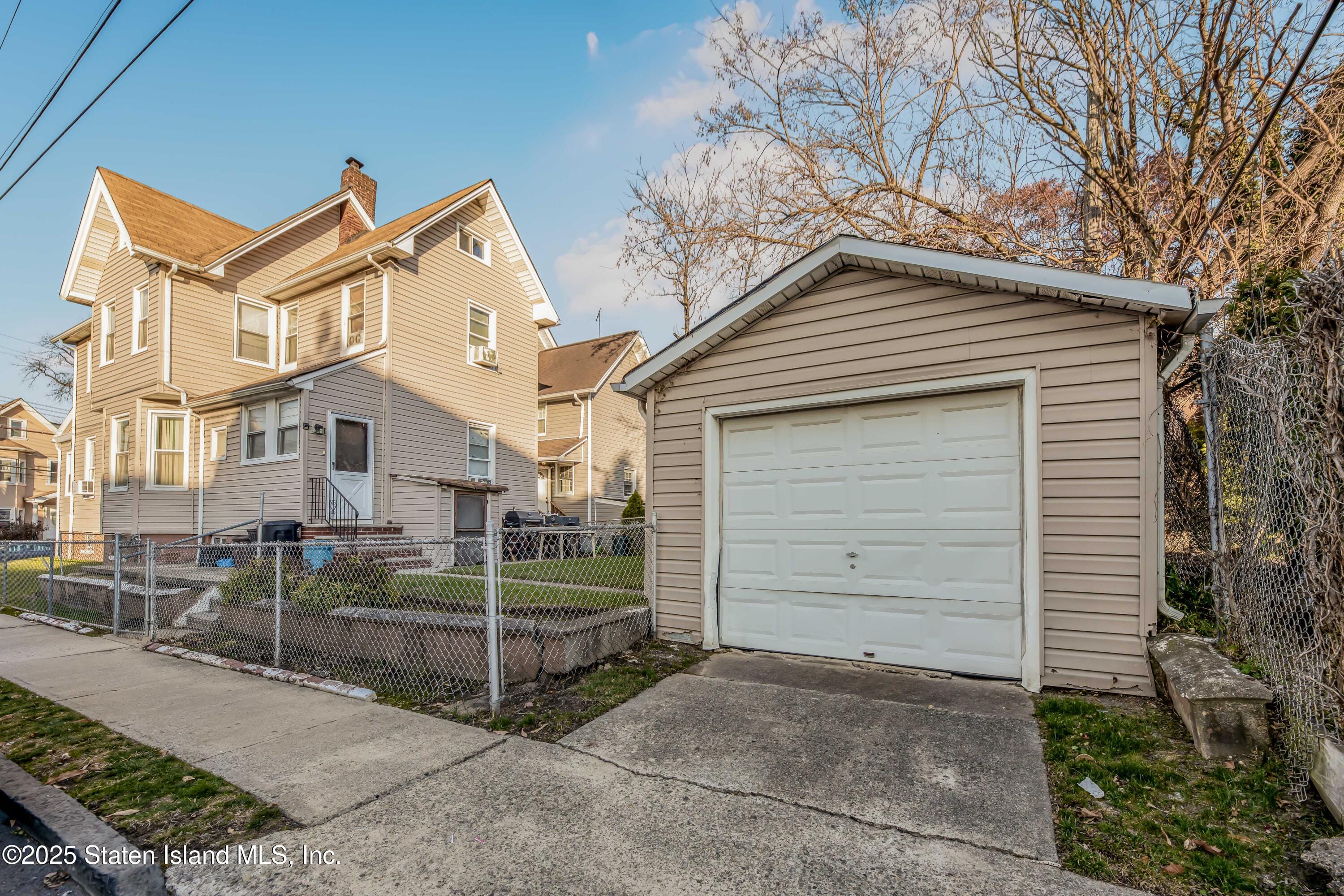 38 Harrison Avenue Image 3