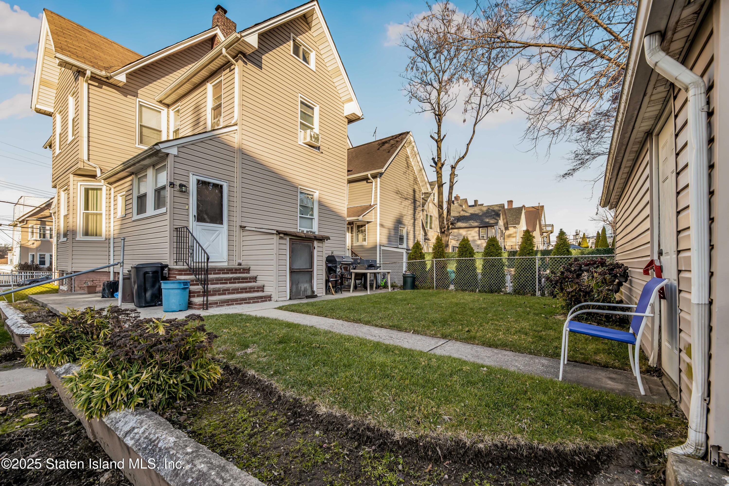 38 Harrison Avenue Image 4