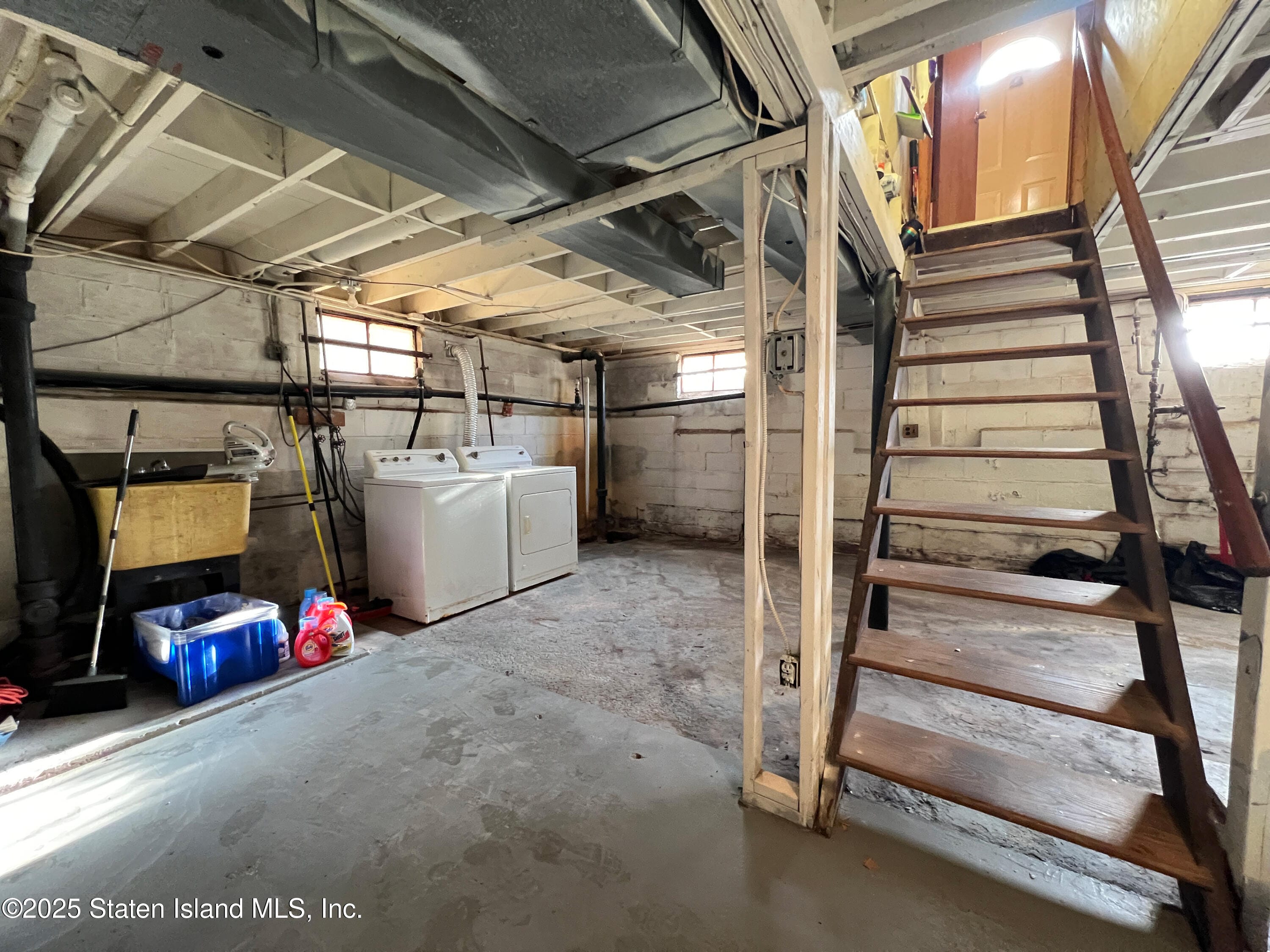 59 Almond Street, Staten Island, NY, 10312 image 15