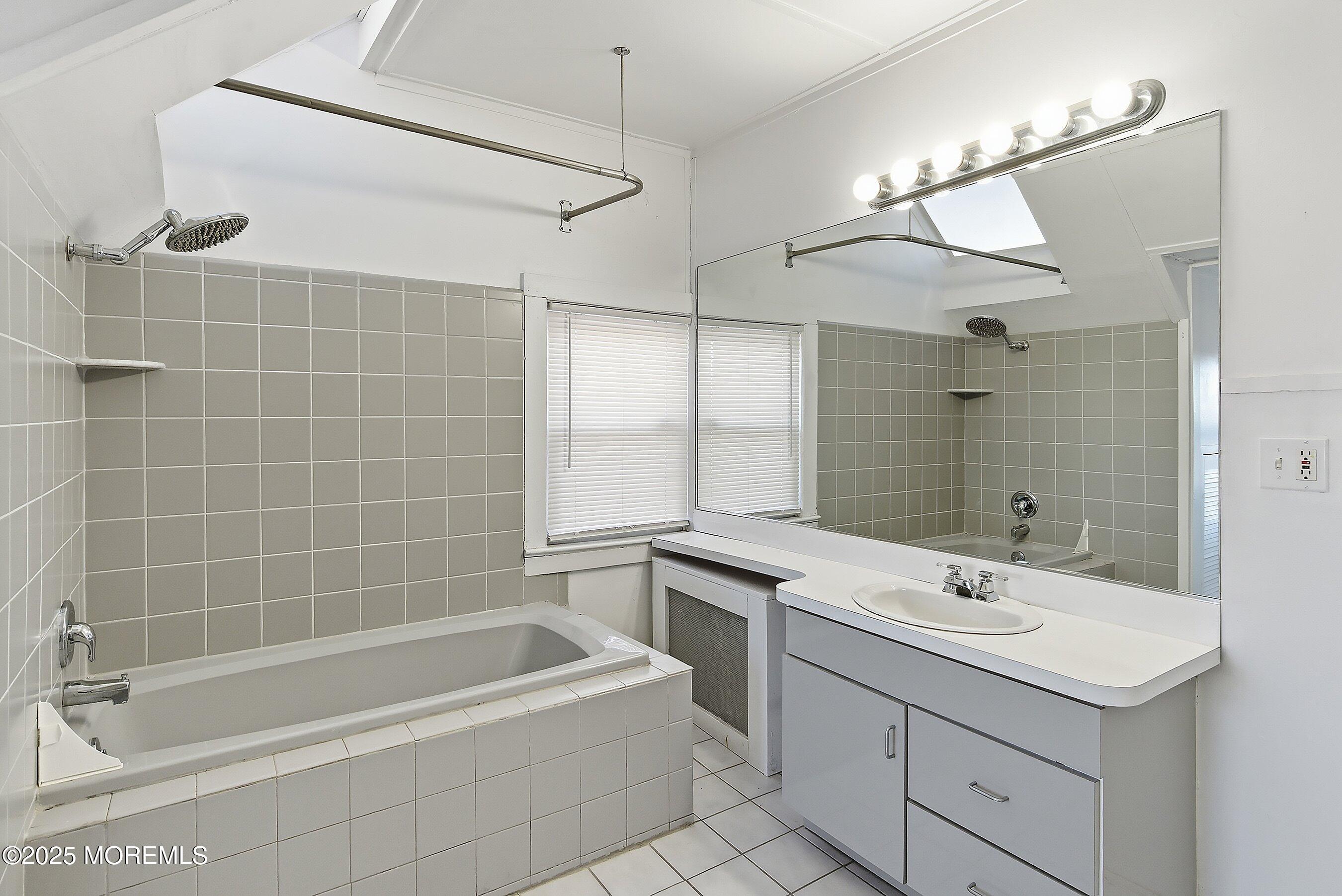 5 Marine Place, Long Branch, NJ, 07740 image 26