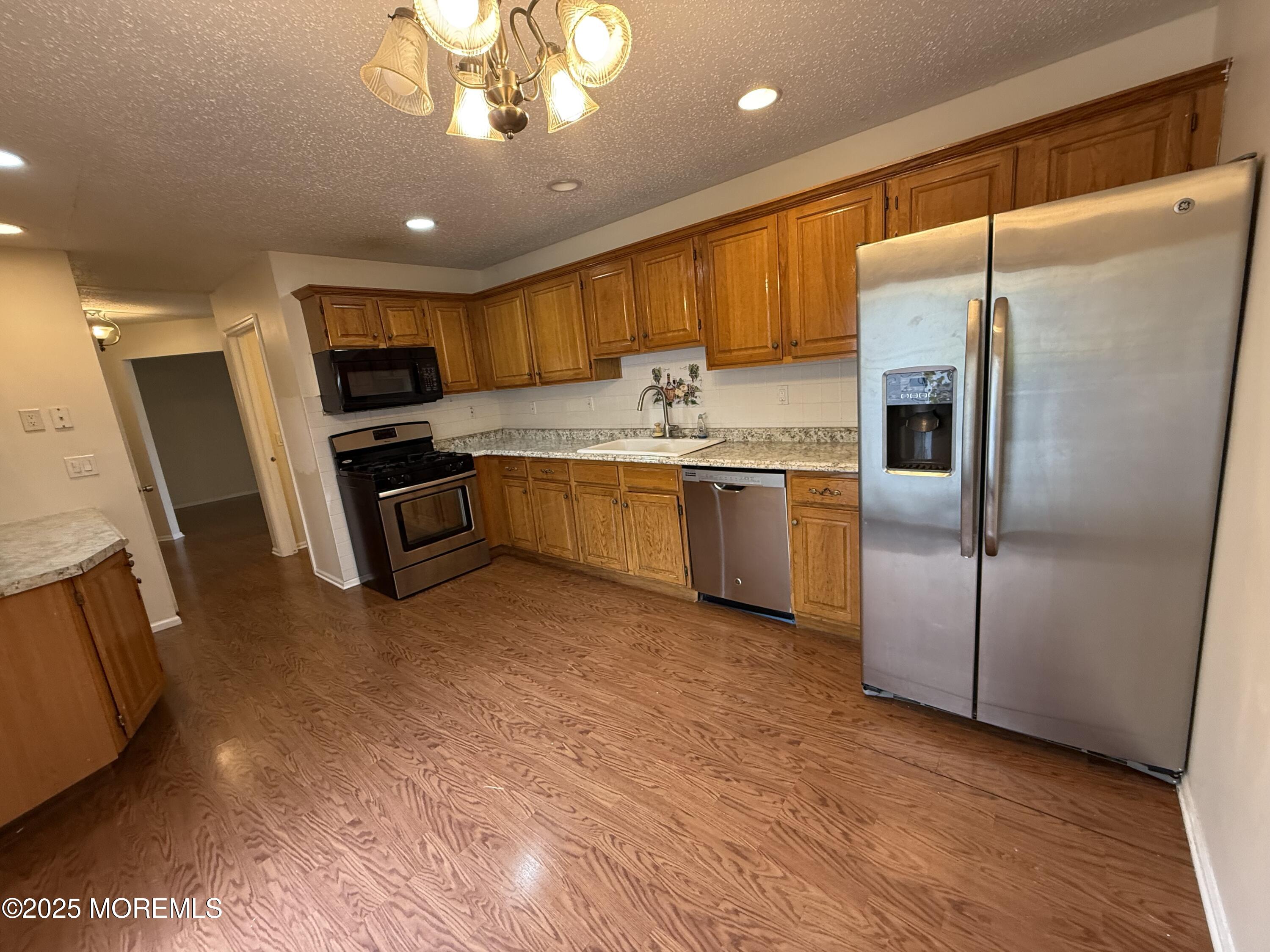 27 Barn Swallow Boulevard Image 5