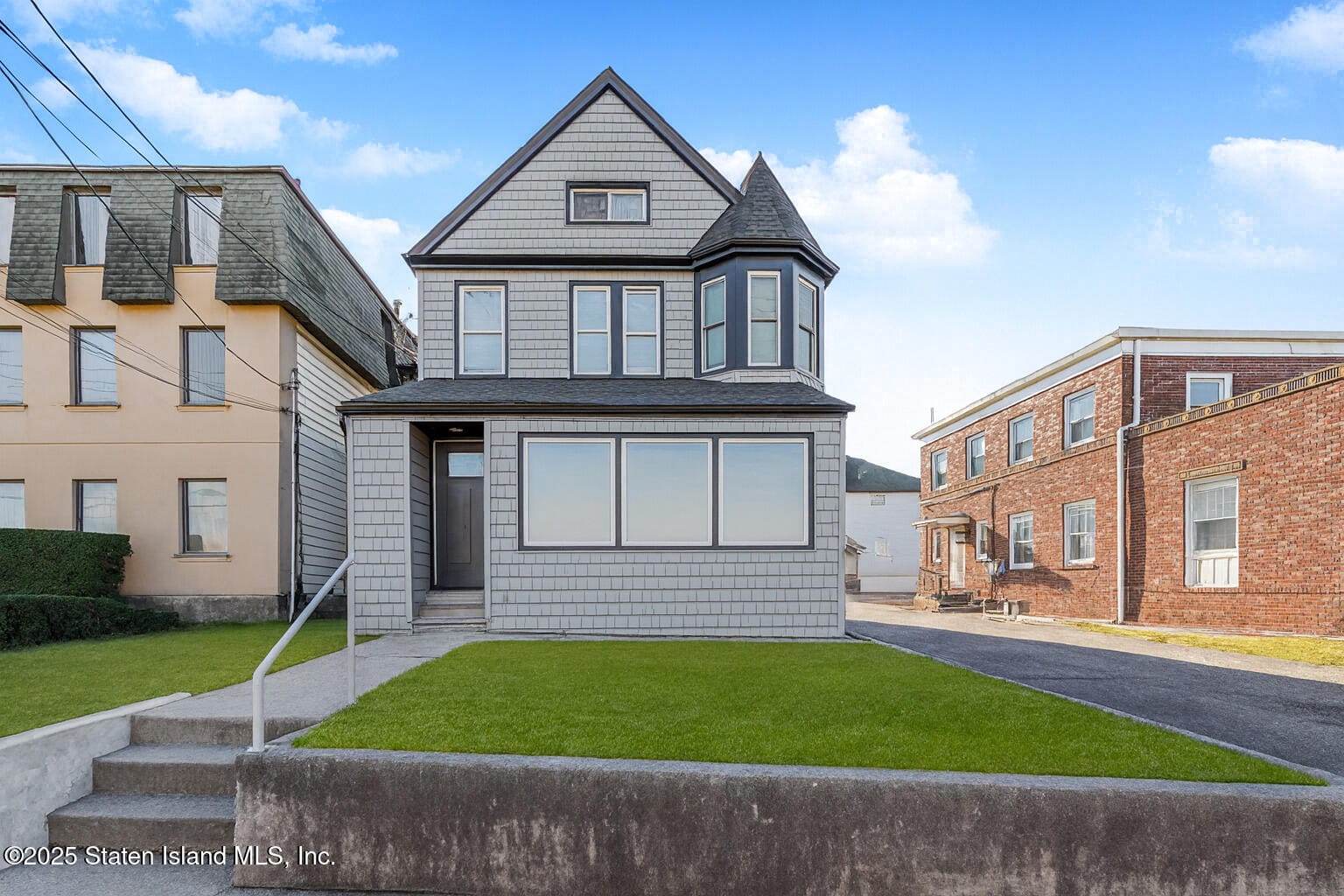 4062 Amboy Road Image 3