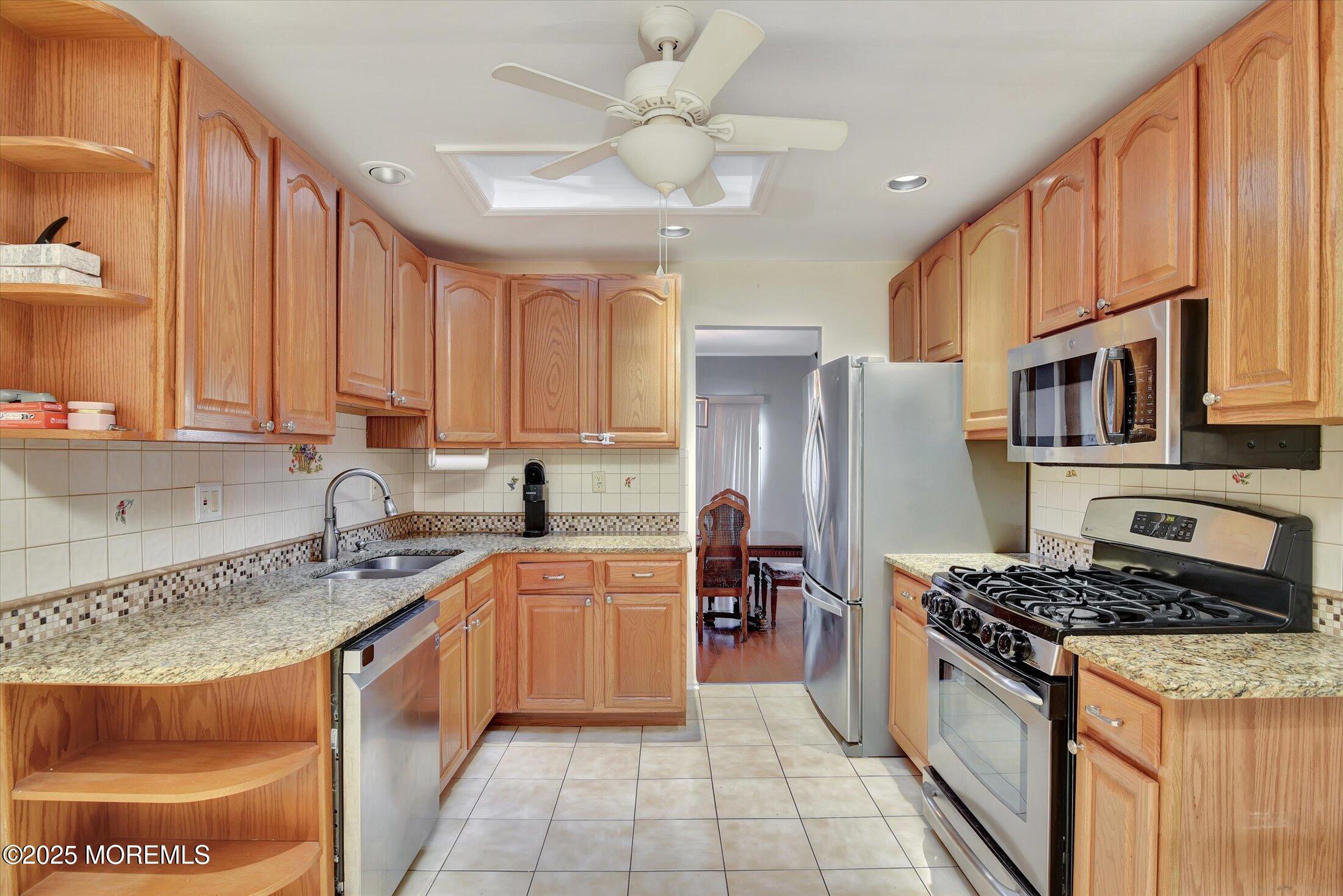 11 Sheffield Court, Old Bridge, NJ, 08857 image 17