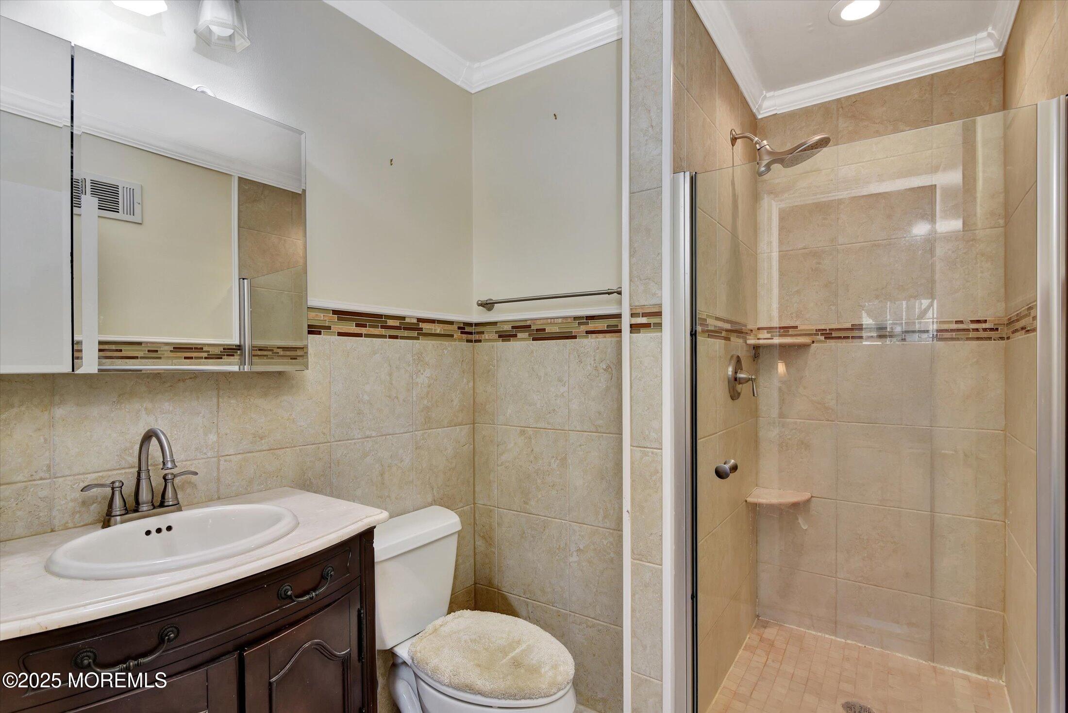 11 Sheffield Court, Old Bridge, NJ, 08857 image 32