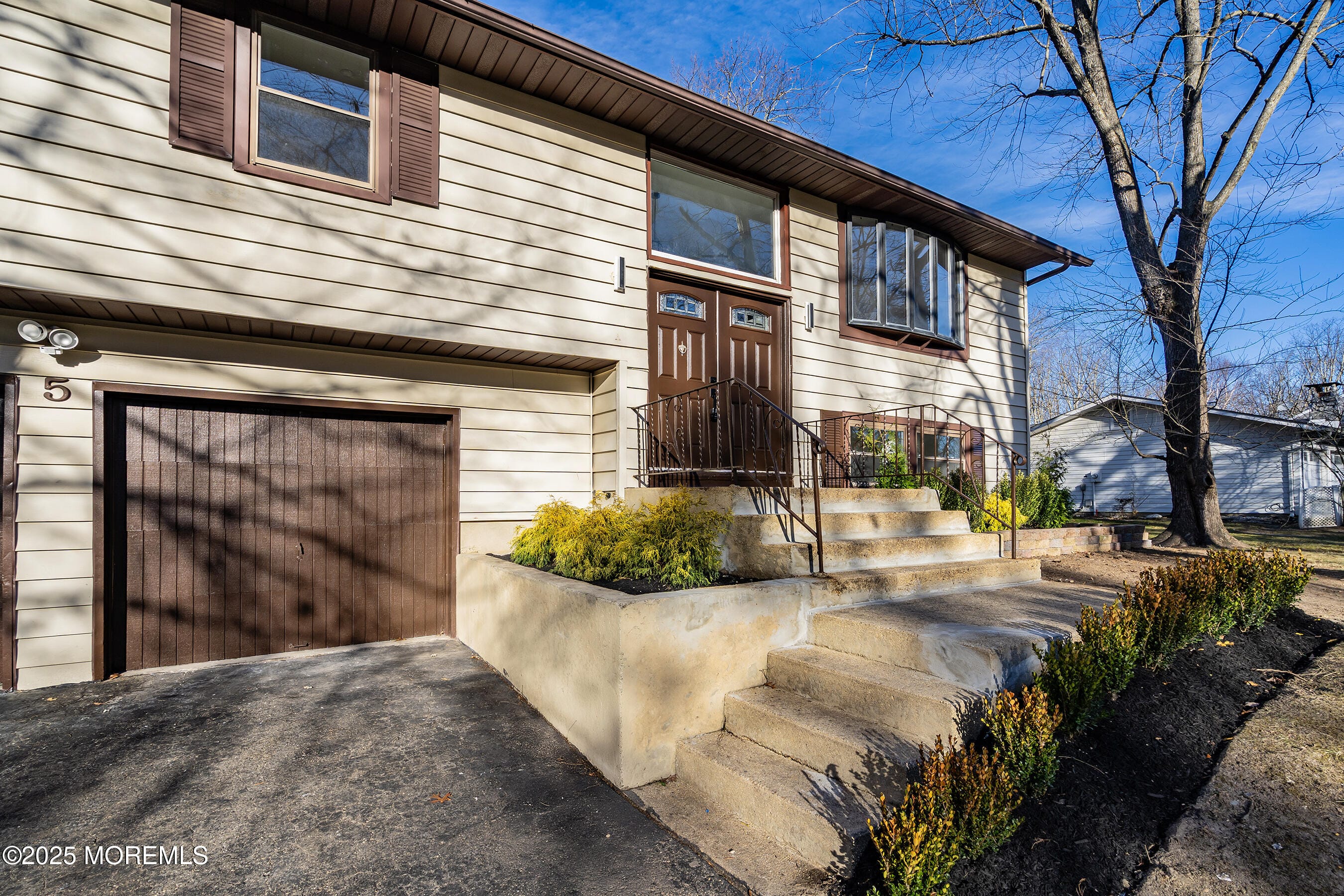 5 New Castle Court Image 3