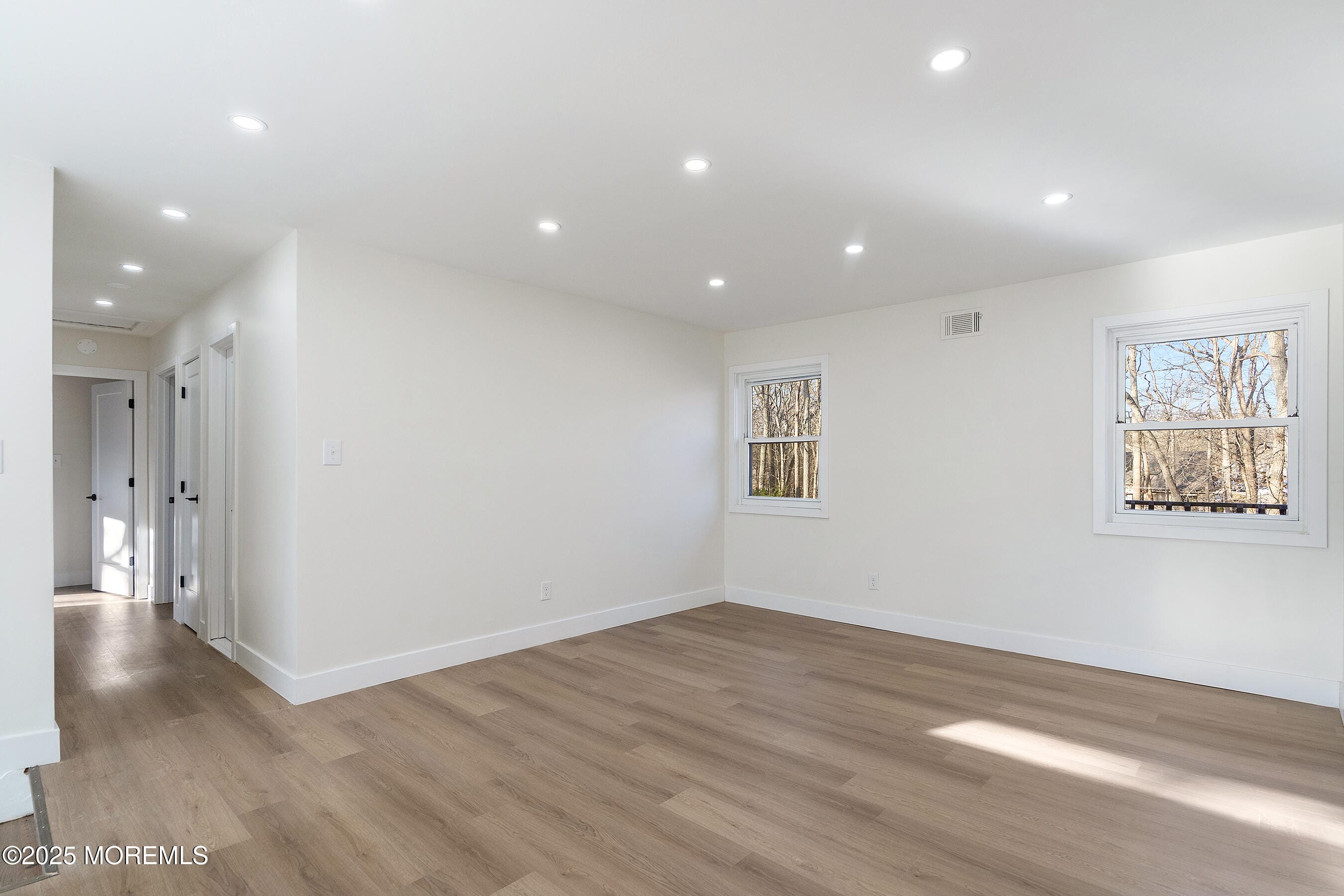 5 New Castle Court Image 4