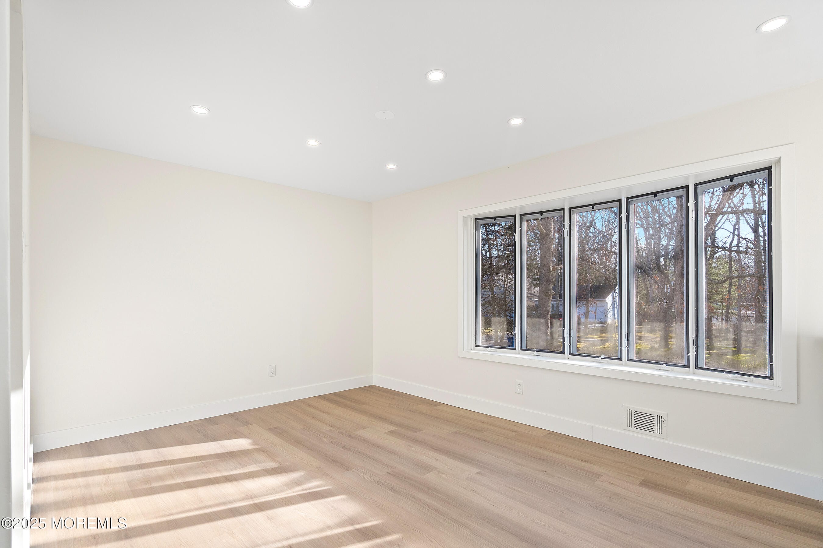 5 New Castle Court, Jackson, NJ, 08527 image 7