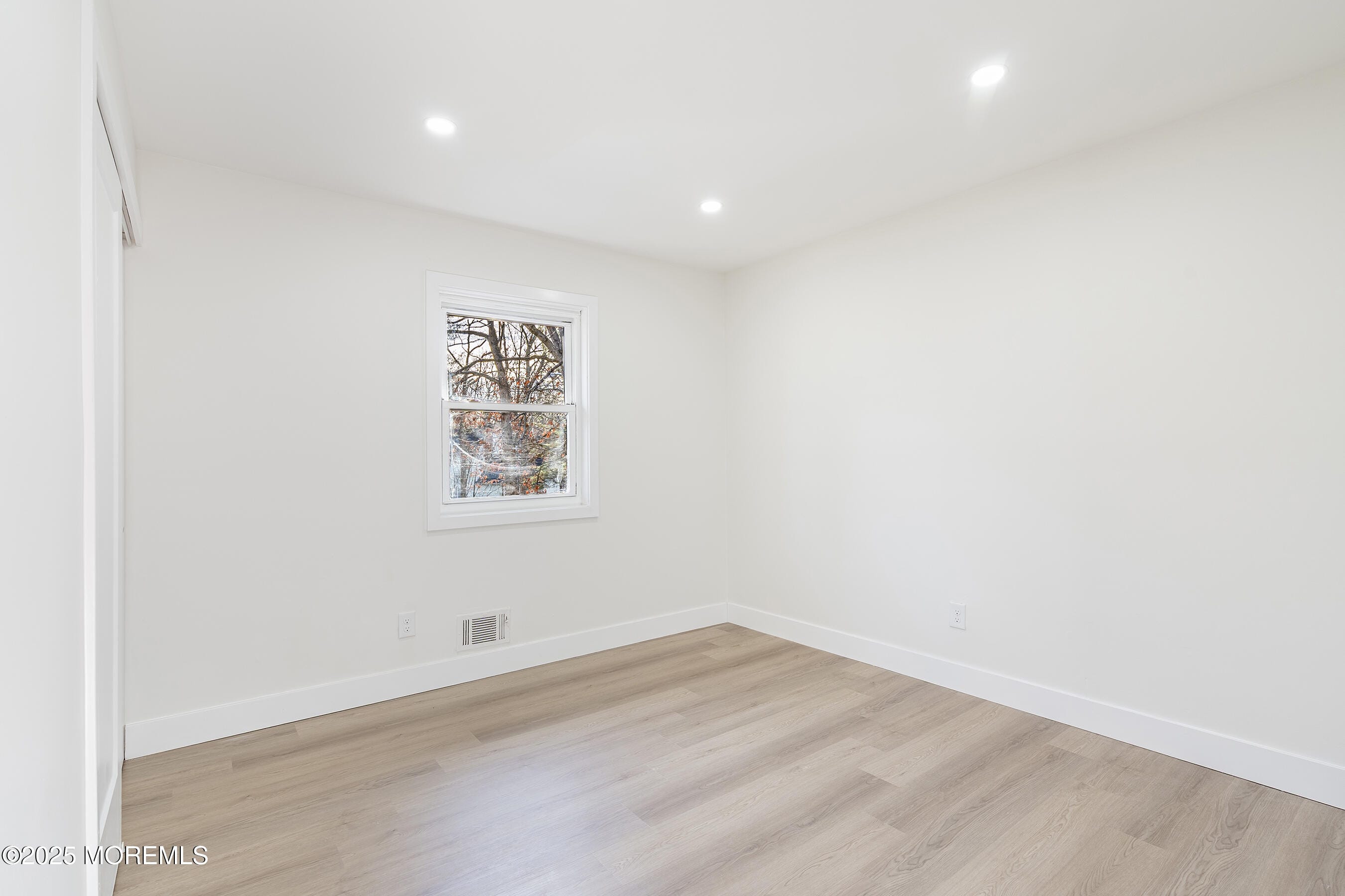 5 New Castle Court, Jackson, NJ, 08527 image 17