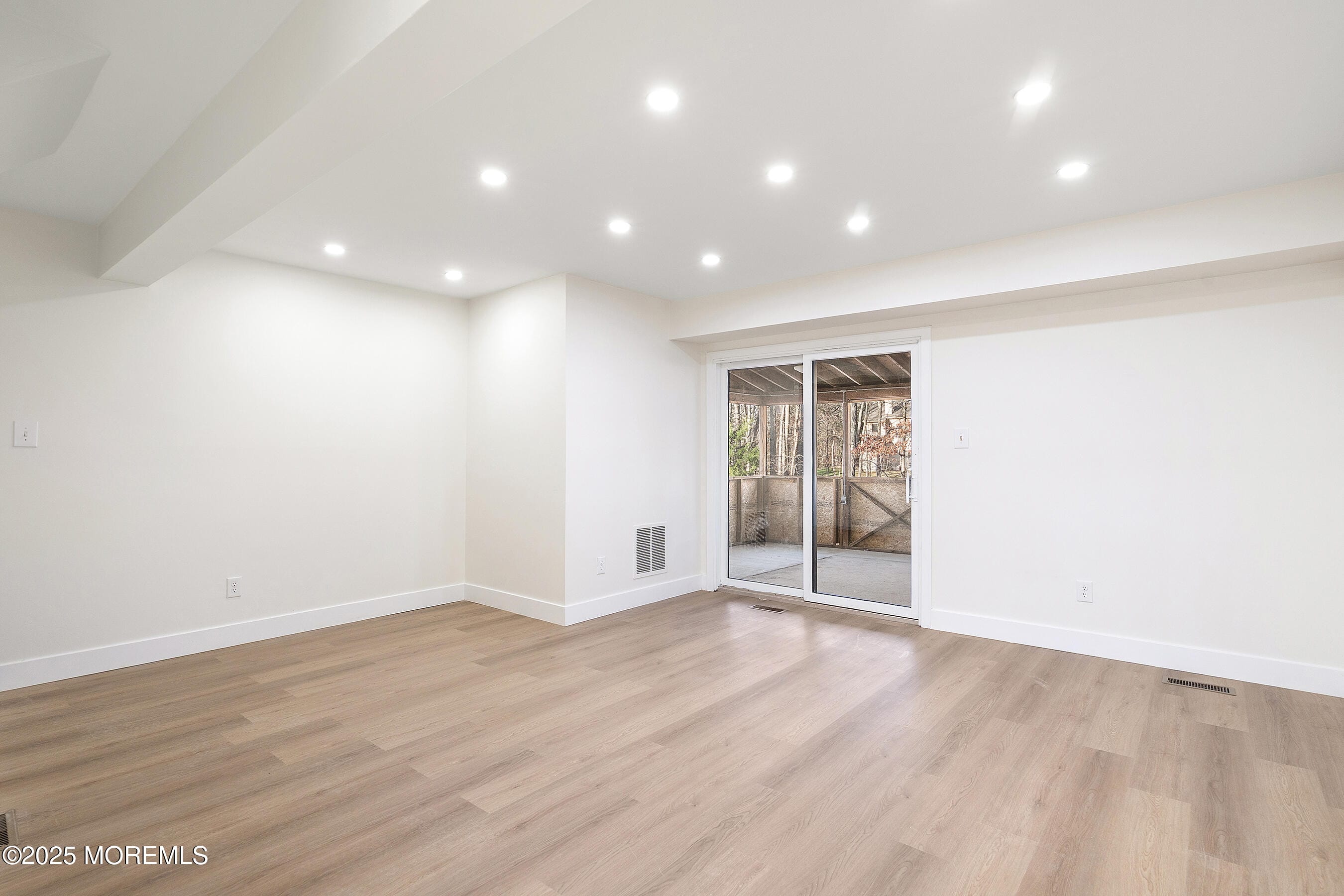 5 New Castle Court, Jackson, NJ, 08527 image 20