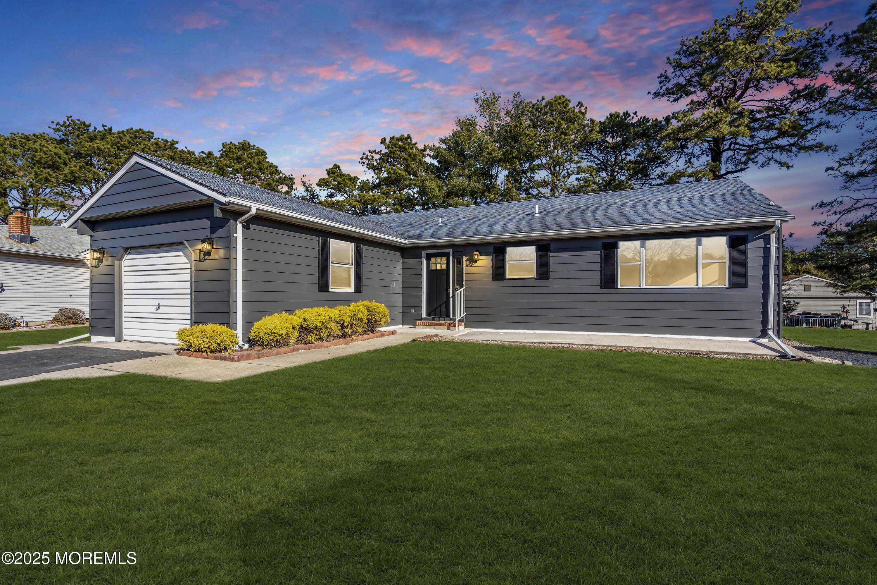 9 Gramercy Court Image 2