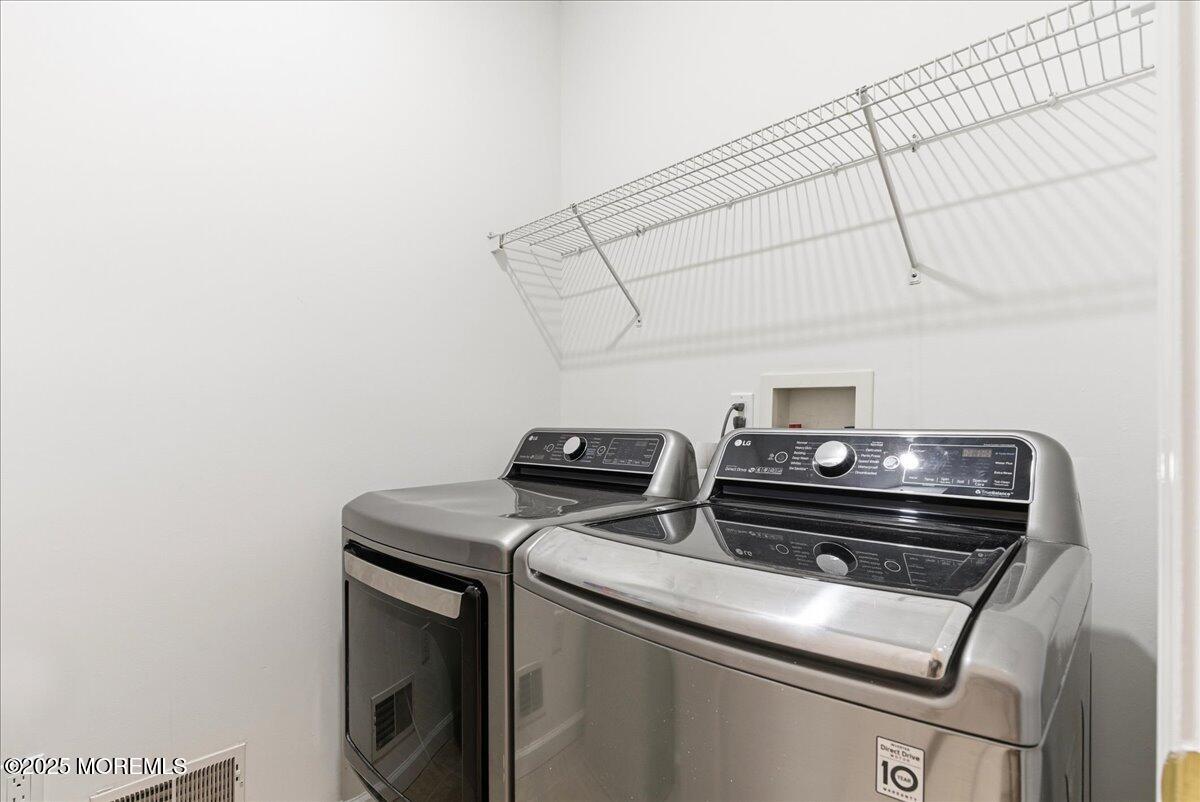 10 Sunshine Way, Jackson, NJ, 08527 image 38