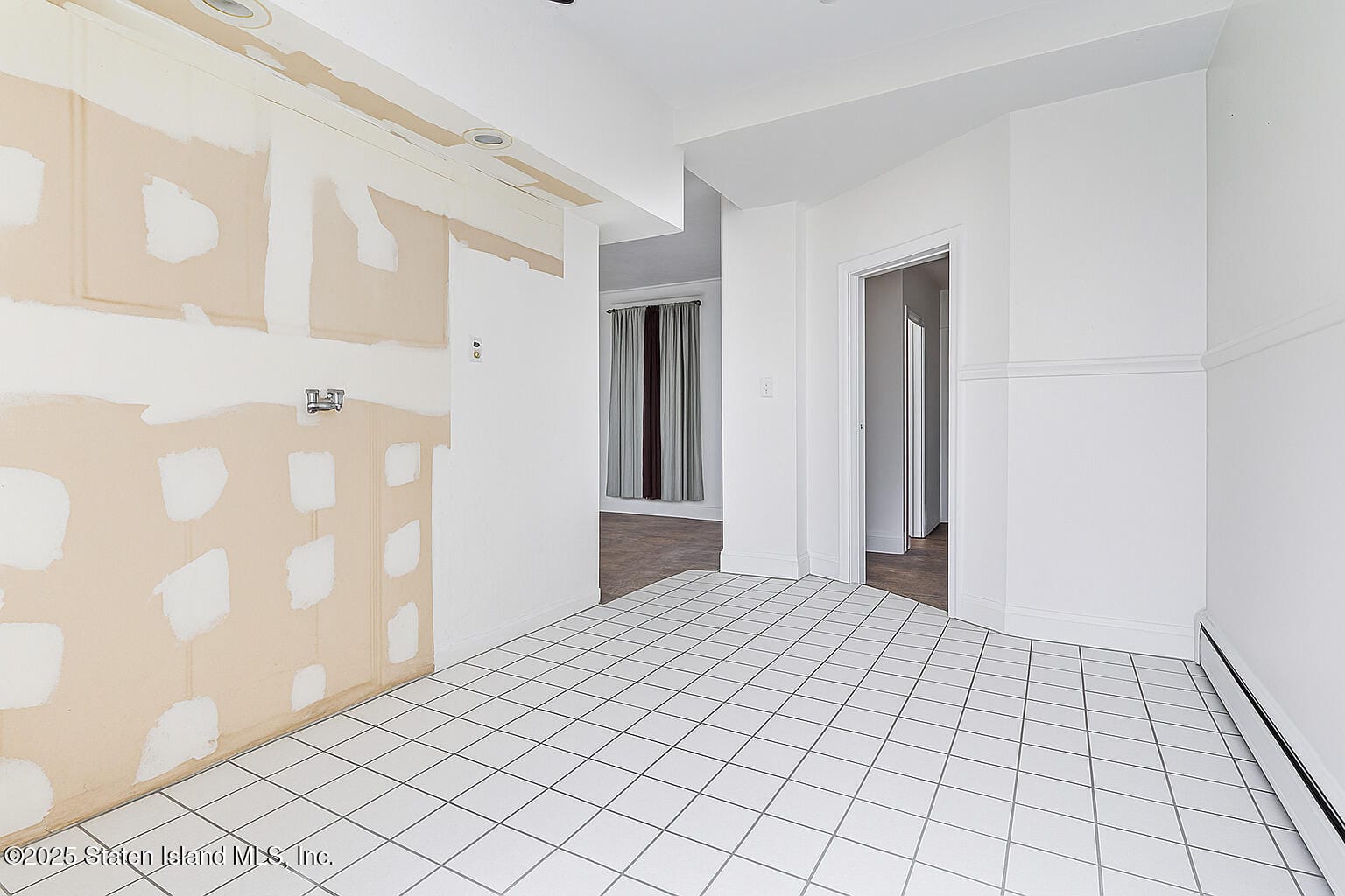 212 Demorest Avenue, Staten Island, NY, 10314 image 26