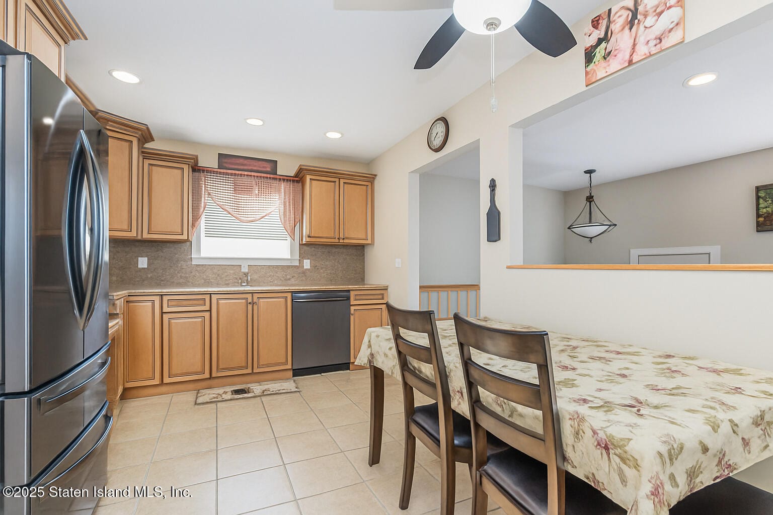 141 N Pine Terrace, Staten Island, NY, 10312 image 10