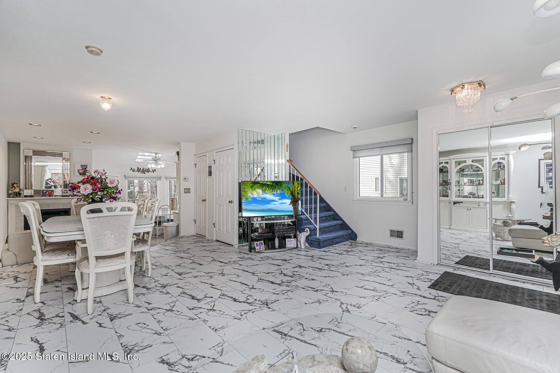 74 Wolcott Avenue Image 5