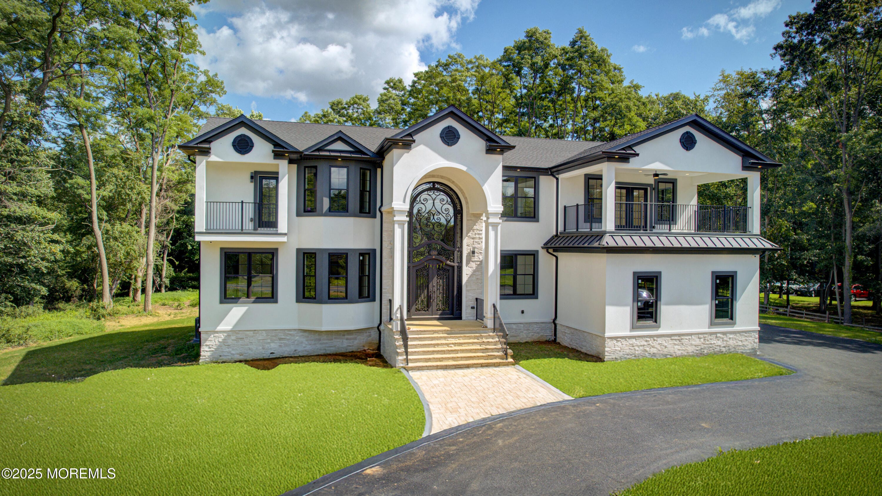 169 Applegarth Road Image 2