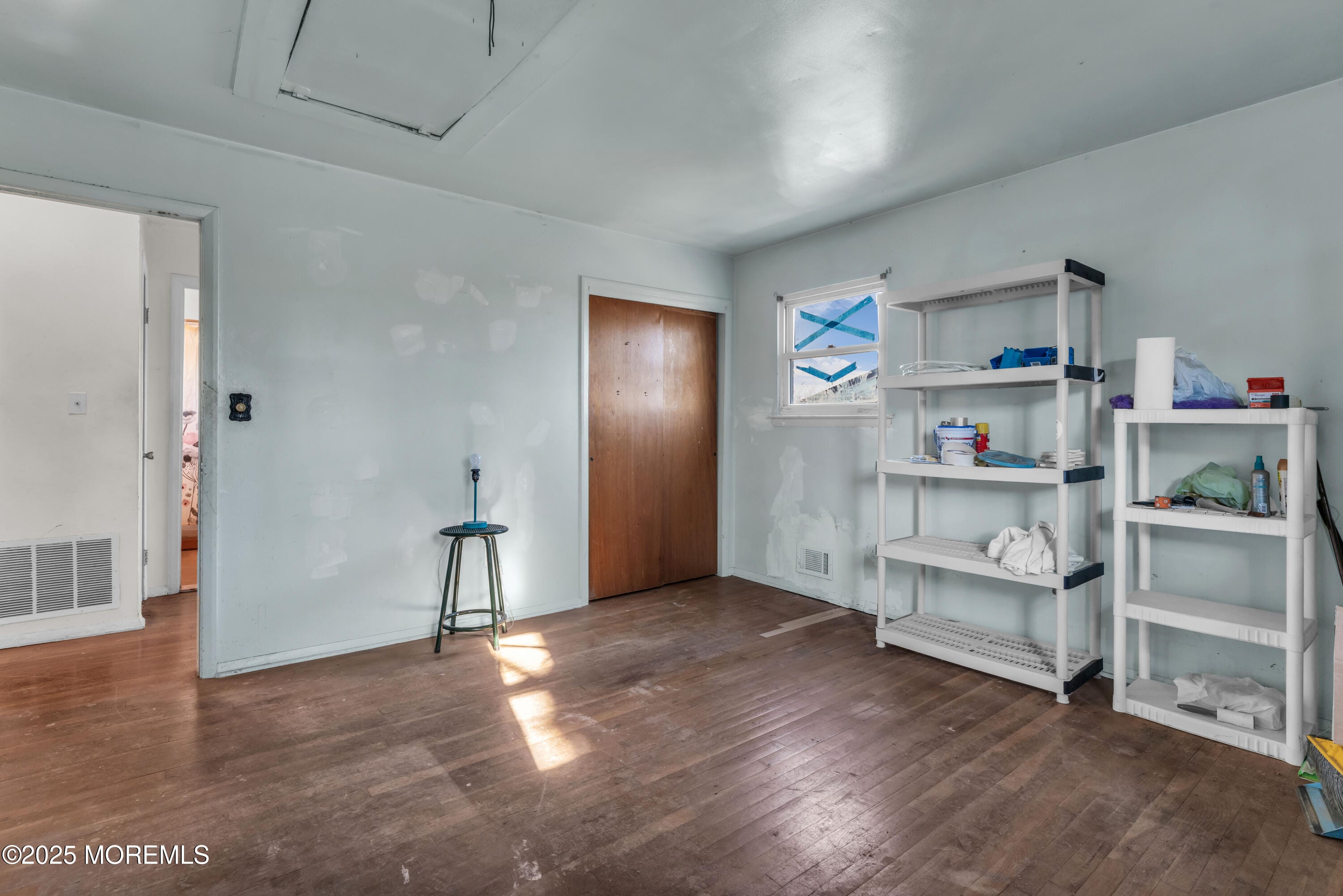 975 S Concourse, Keyport, NJ, 07735 image 33