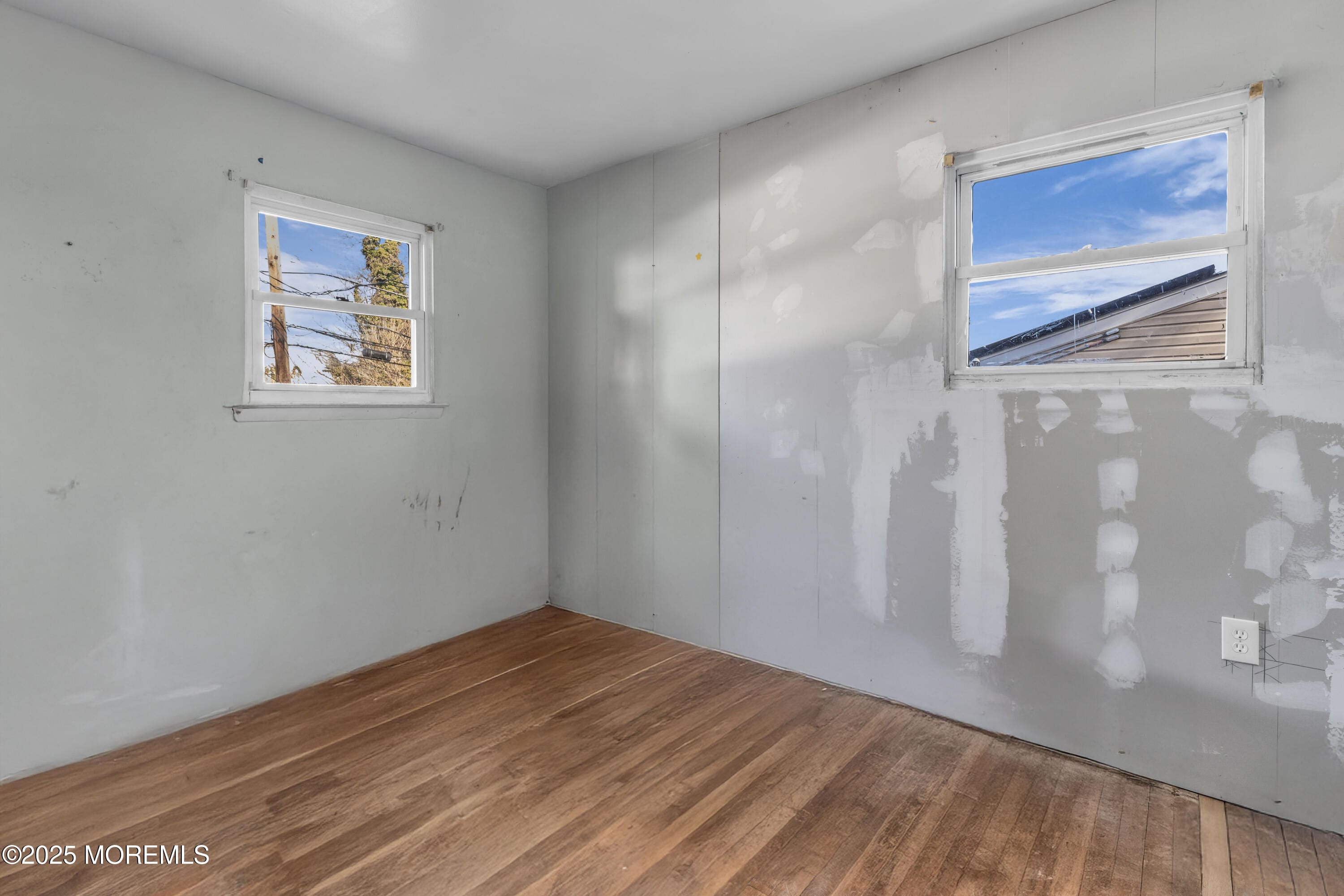 975 S Concourse, Keyport, NJ, 07735 image 37