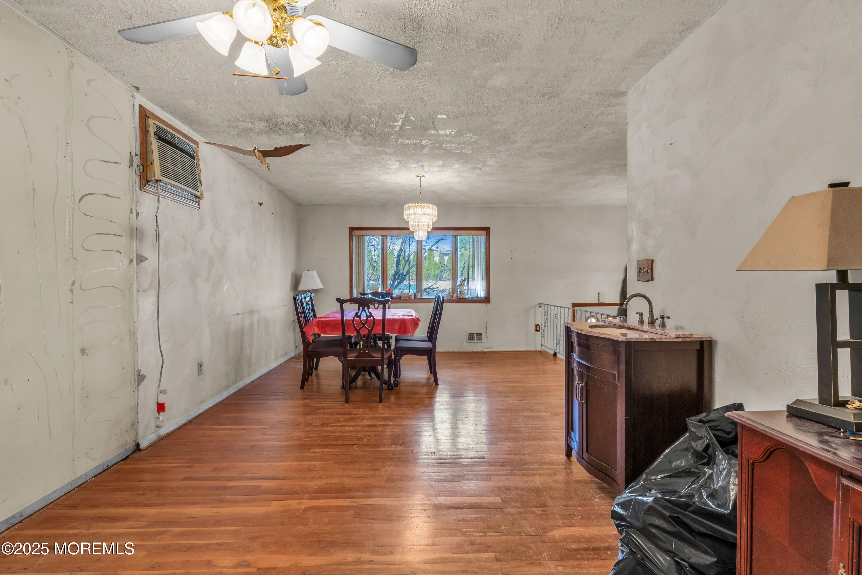 975 S Concourse, Keyport, NJ, 07735 image 17