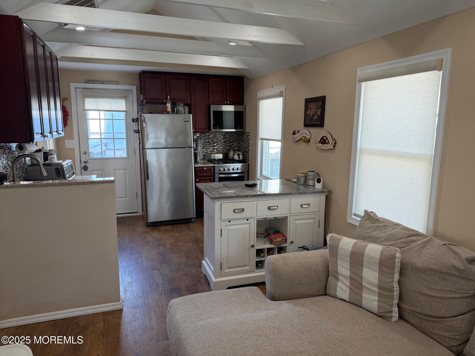 7 Brunswick Place Image 4