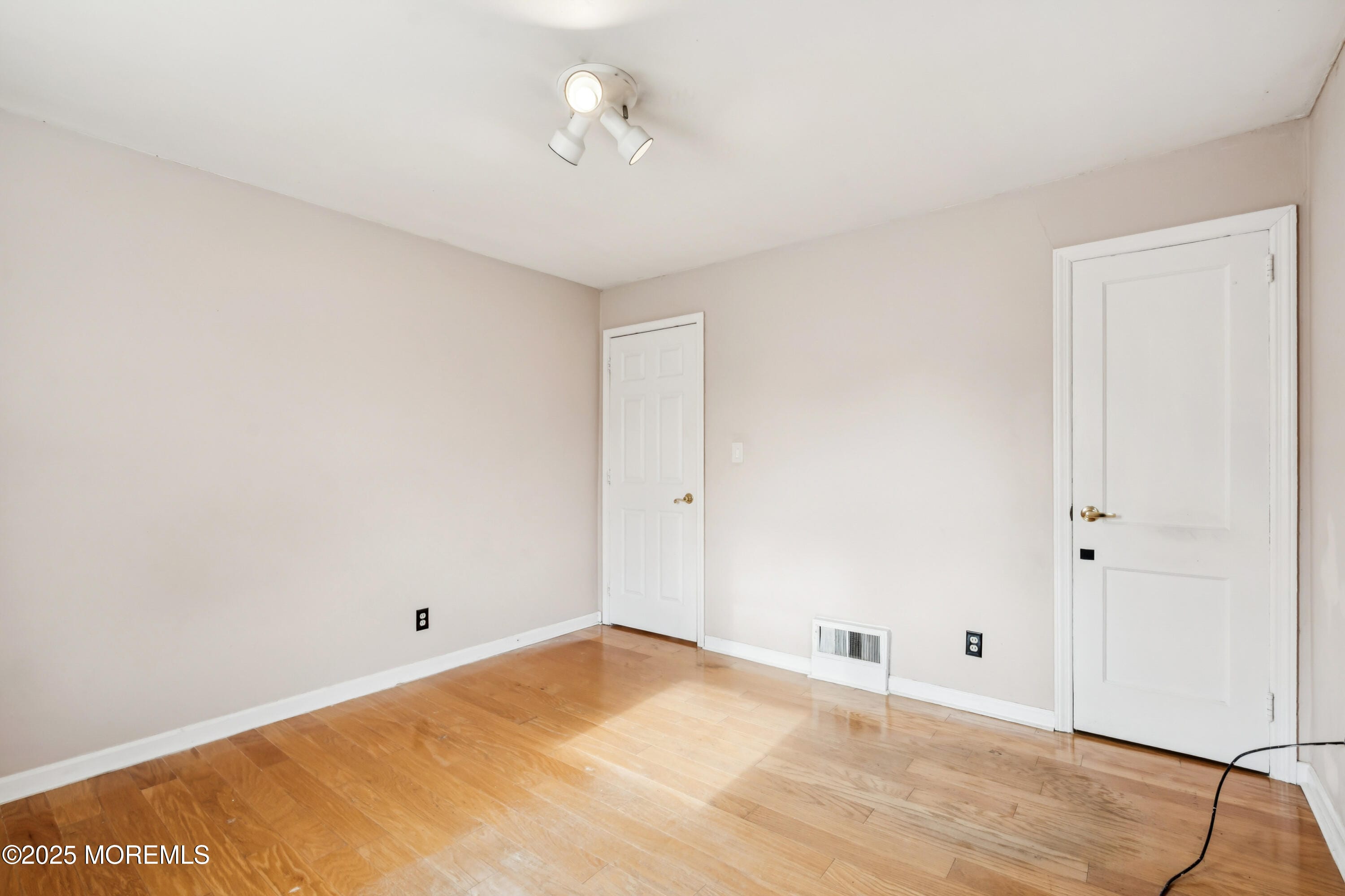 61 Duley Avenue, Edison, NJ, 08817 image 9