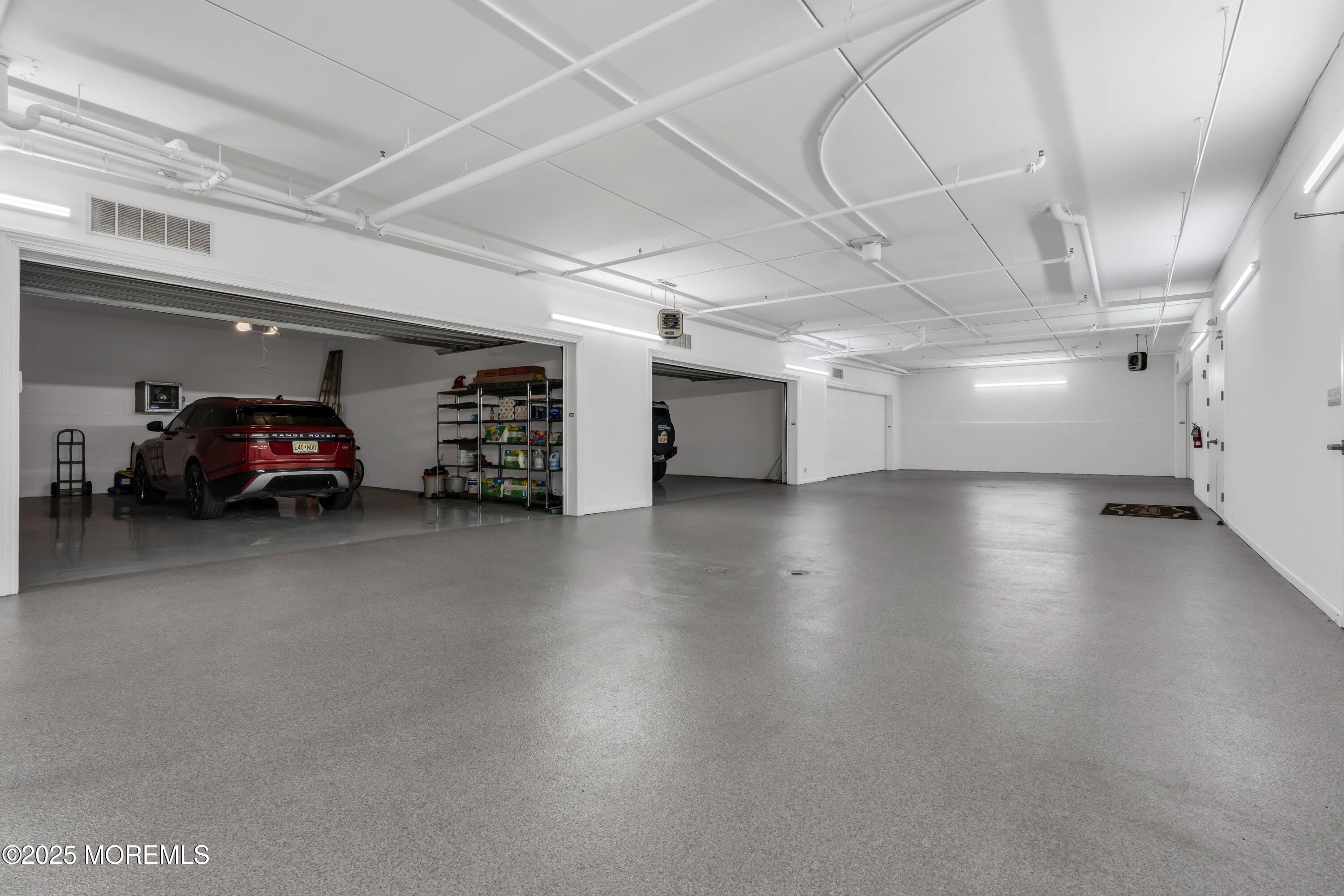 1041 Oval Road Image 3