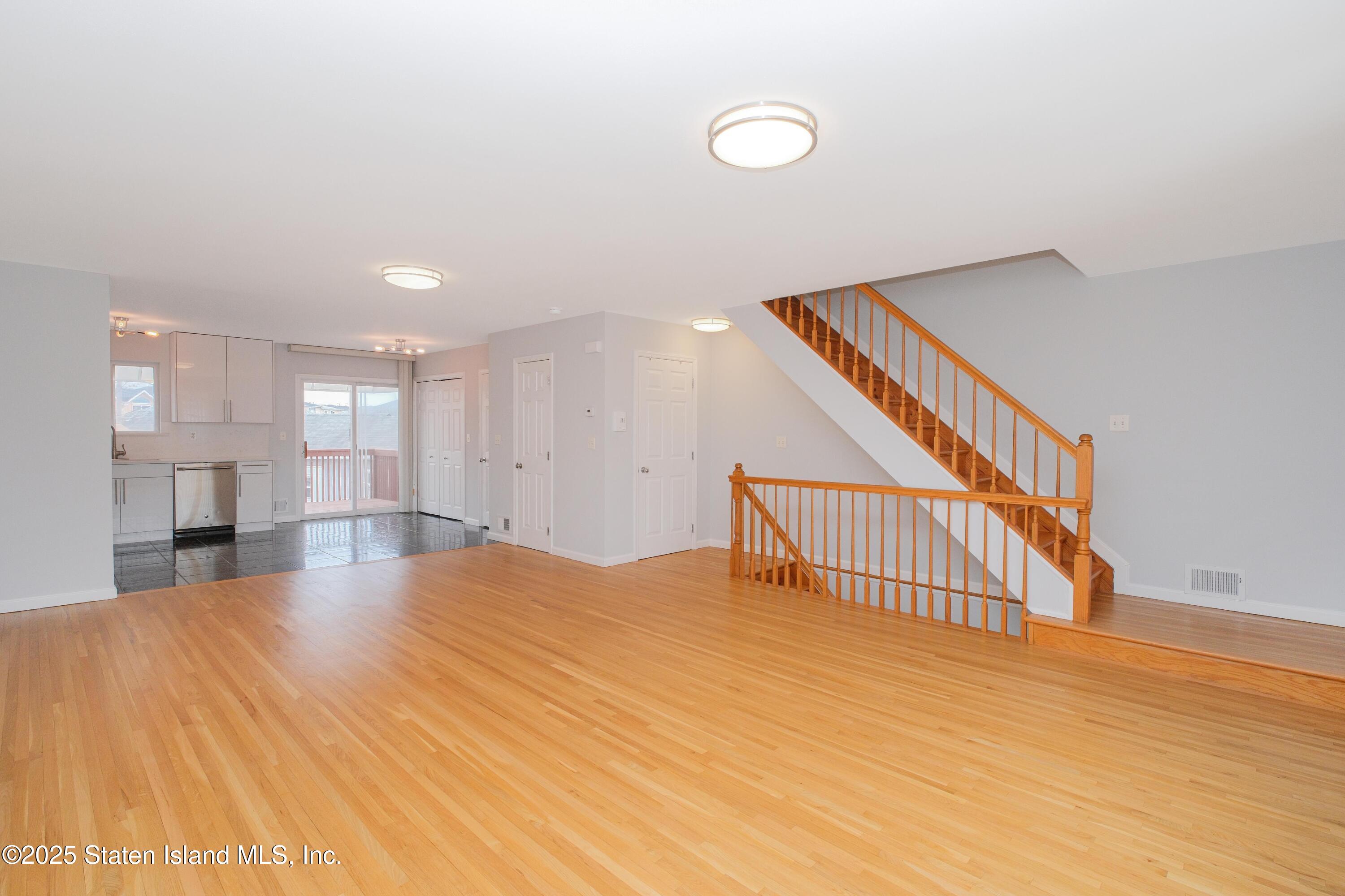 14 Ragazzi Lane, Staten Island, NY, 10305 image 7