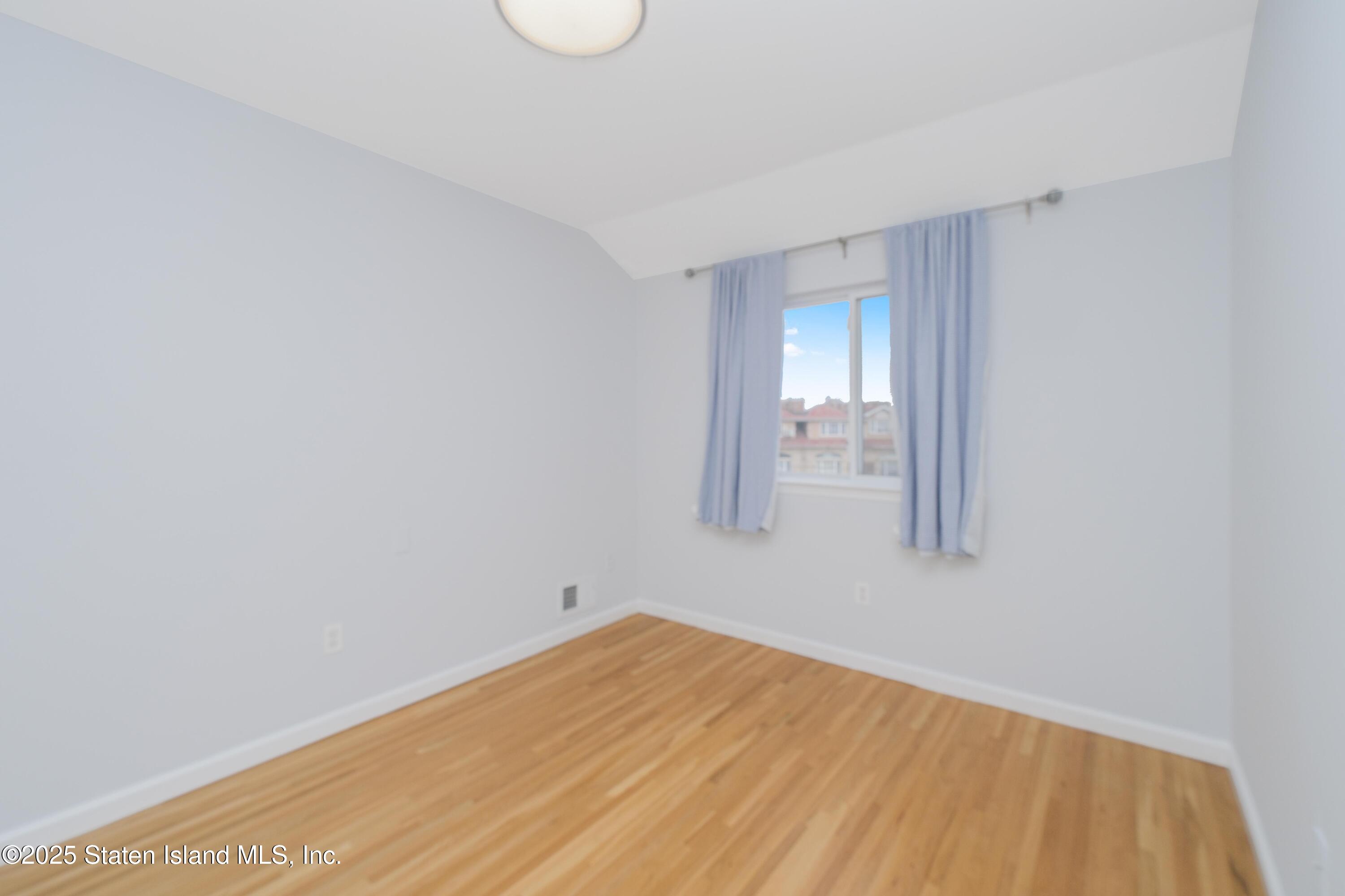 14 Ragazzi Lane, Staten Island, NY, 10305 image 18