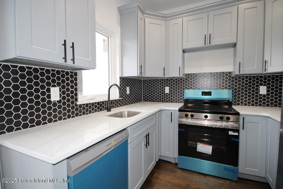 59 Maple Terrace, Staten Island, NY, 10306 image 9