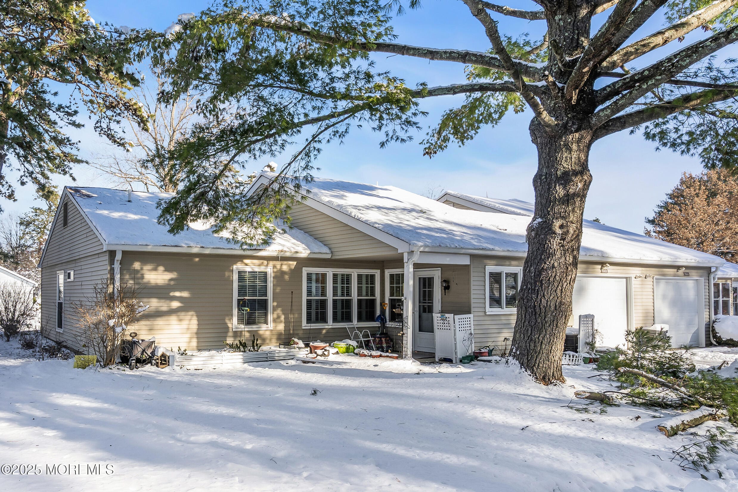 766B Liverpool Circle Image 2