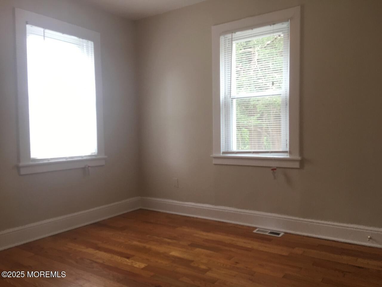 16 Leighton Place, Red Bank, NJ, 07701 image 7