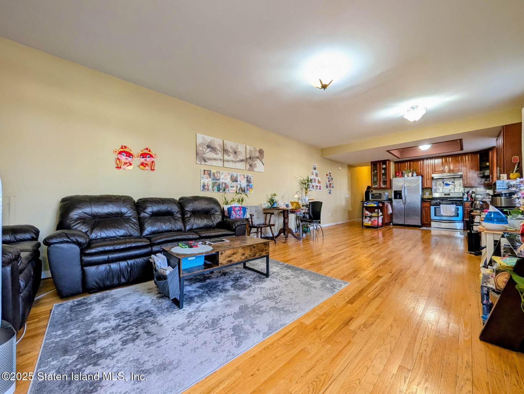 340 Union Avenue A Image 4