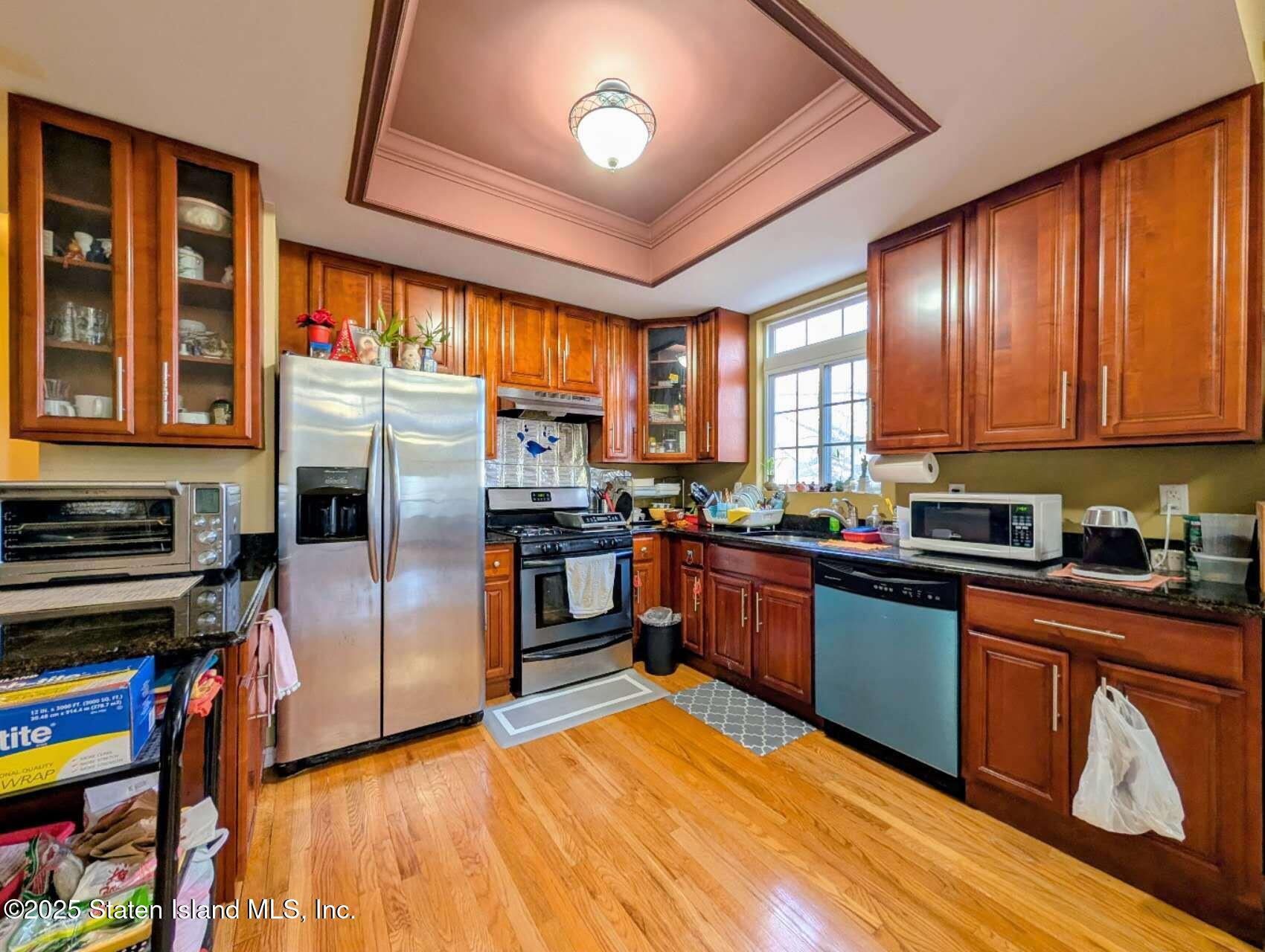 340 Union Avenue A Image 5