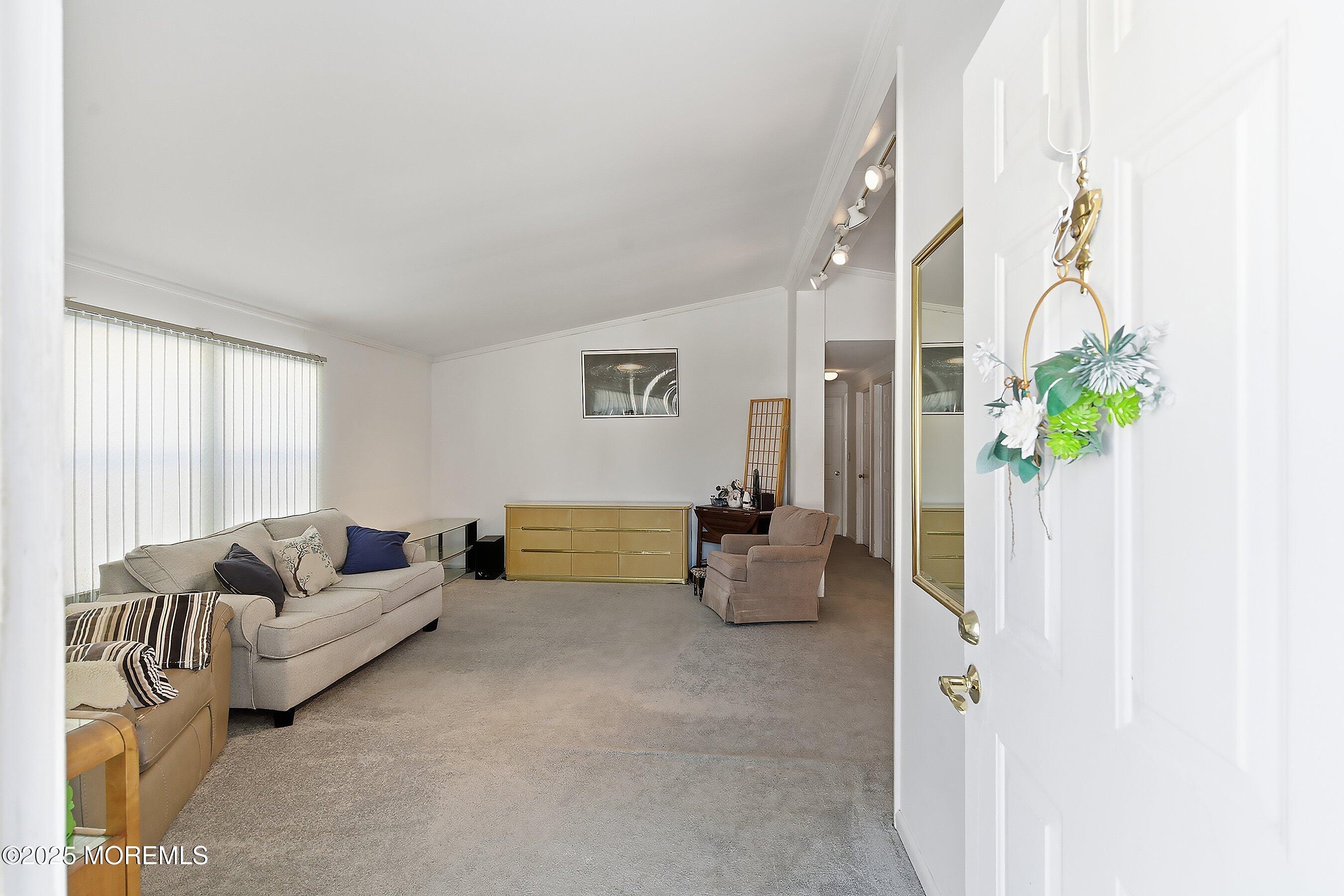 110 Douglas Drive Image 5