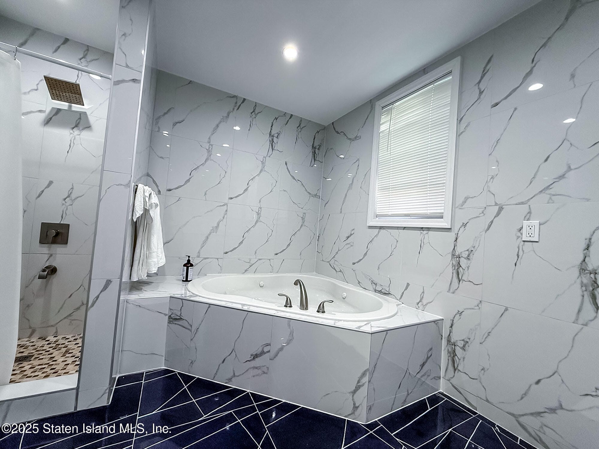 260 Hutchinson Boulevard, Mount Vernon, NY, 10552 image 15