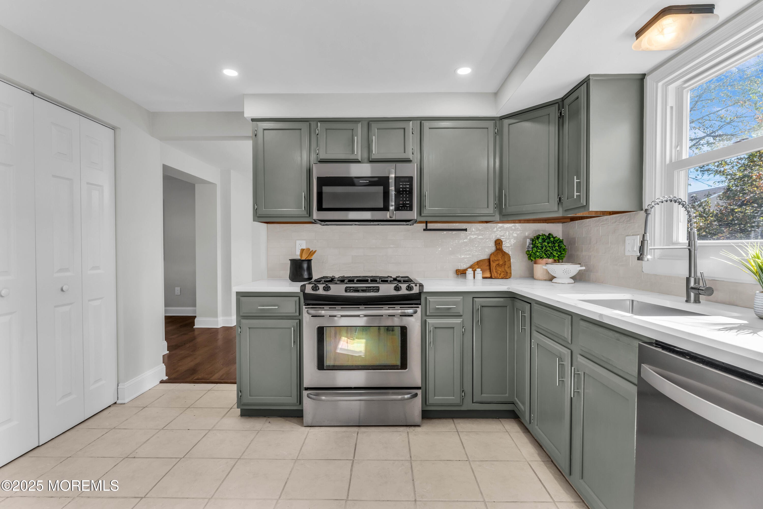 35 Bayside Avenue, Barnegat, NJ, 08005 image 8